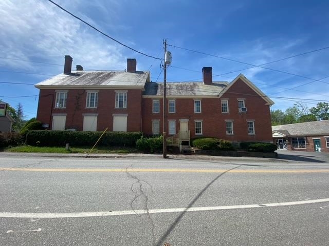 109 Pleasant Street Property Photo 6