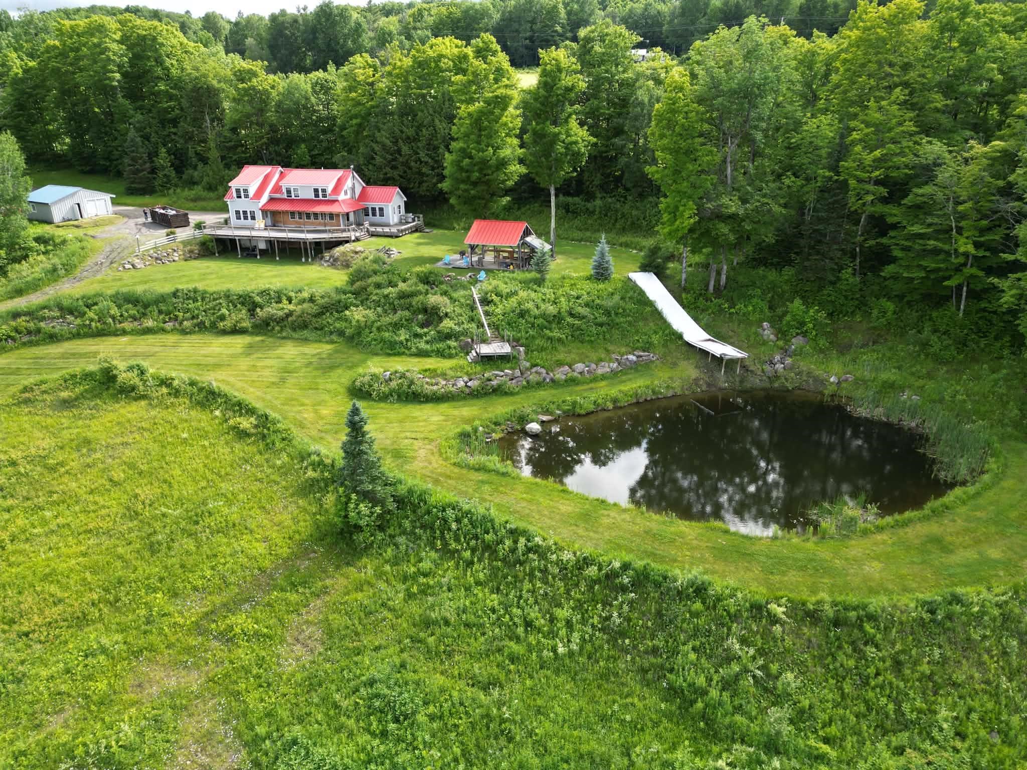 2171 Duck Pond Road Property Photo 2