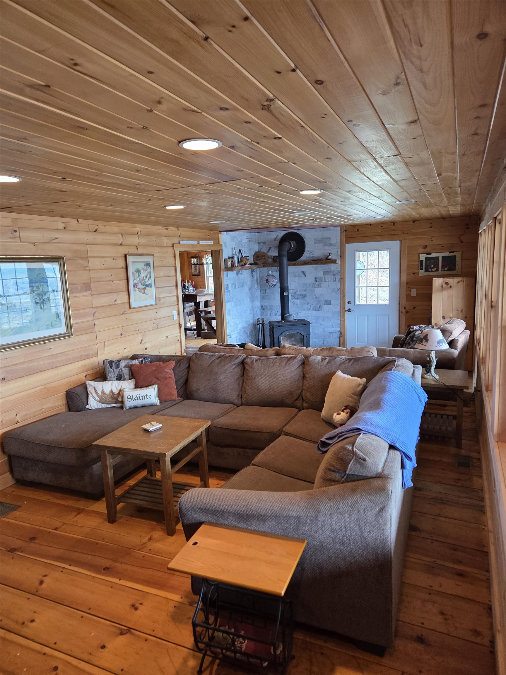 2171 Duck Pond Road Property Photo 13