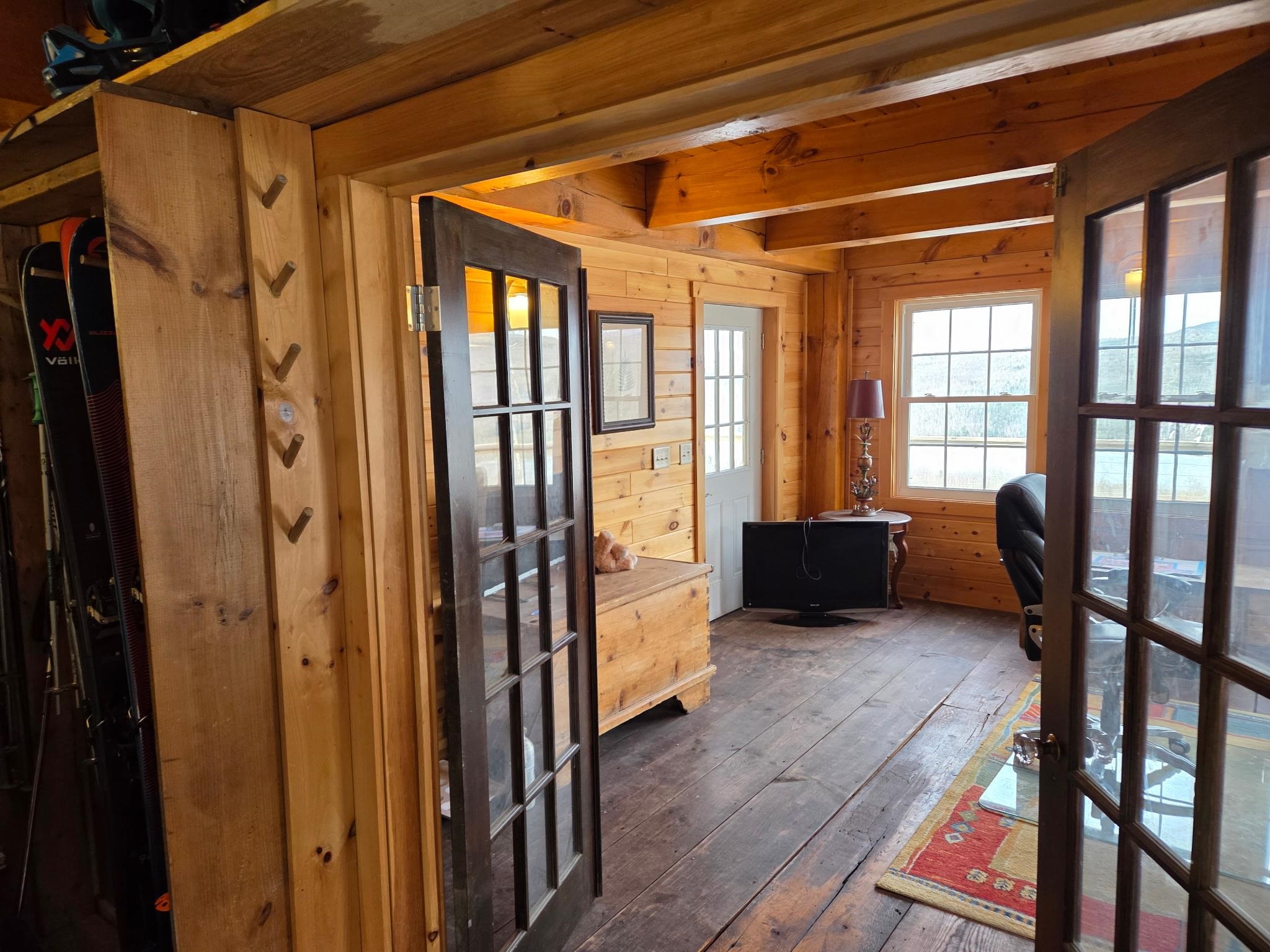 2171 Duck Pond Road Property Photo 16