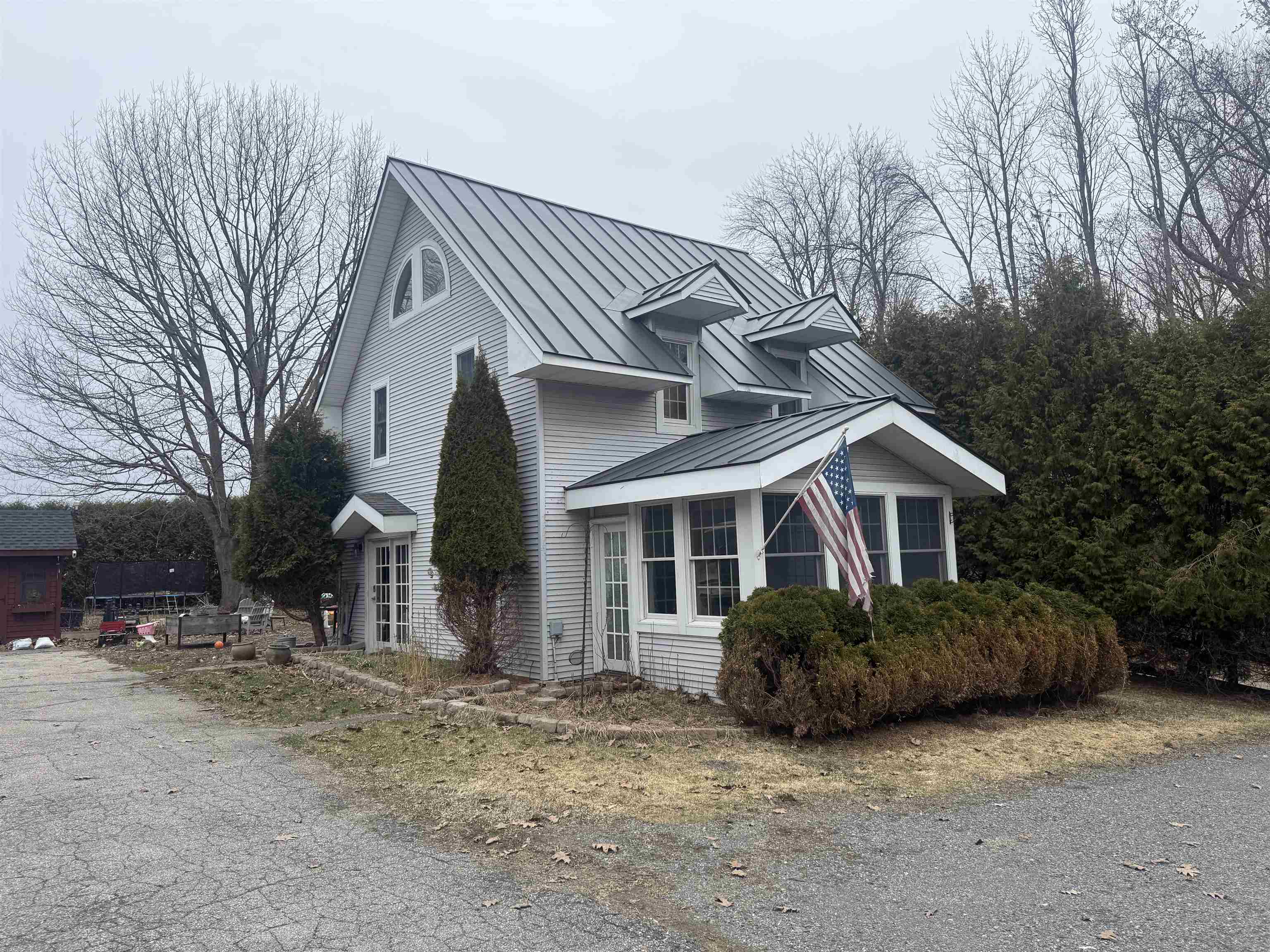 217 Ferry Road Property Photo 1