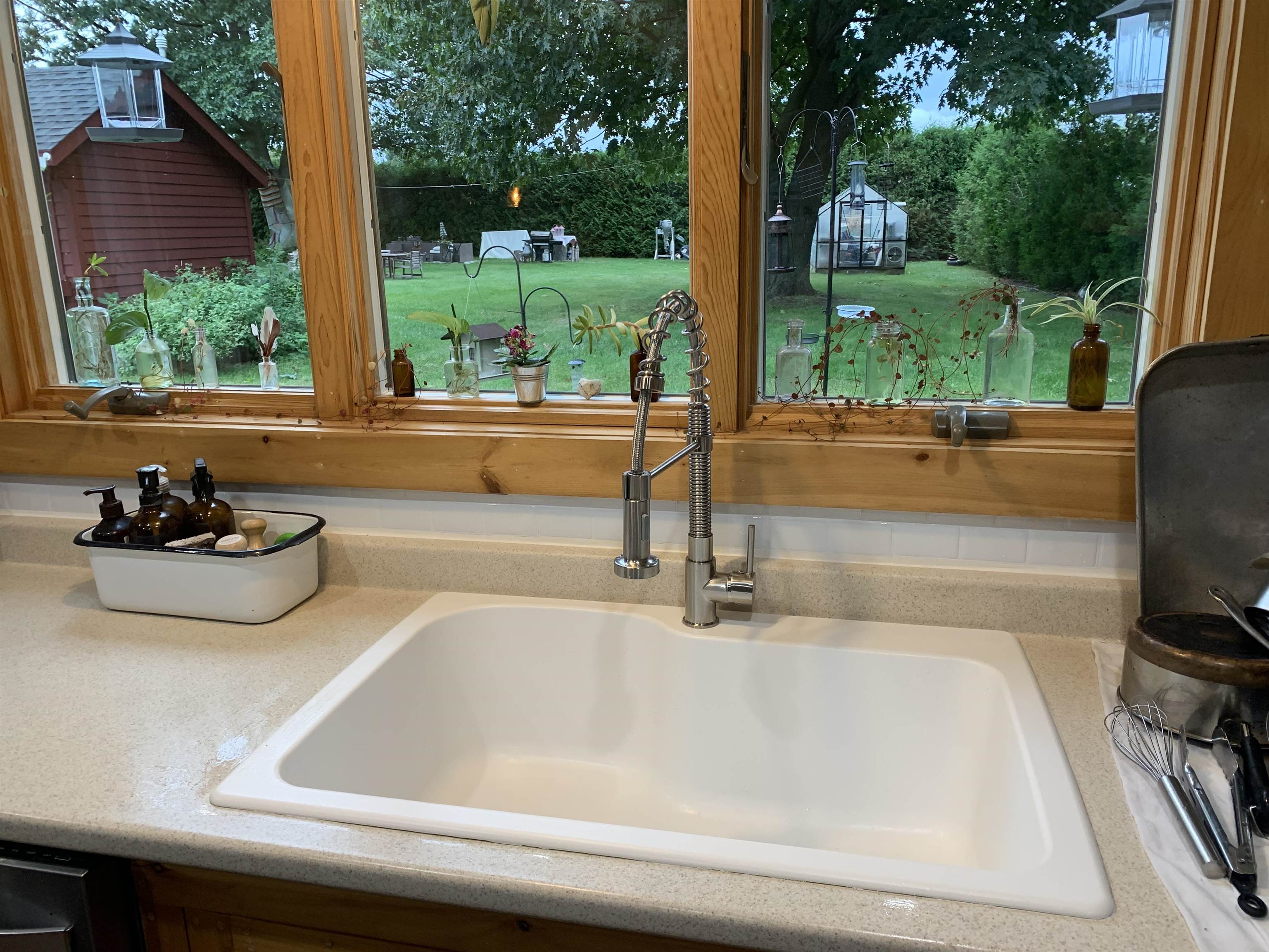 217 Ferry Road Property Photo 4
