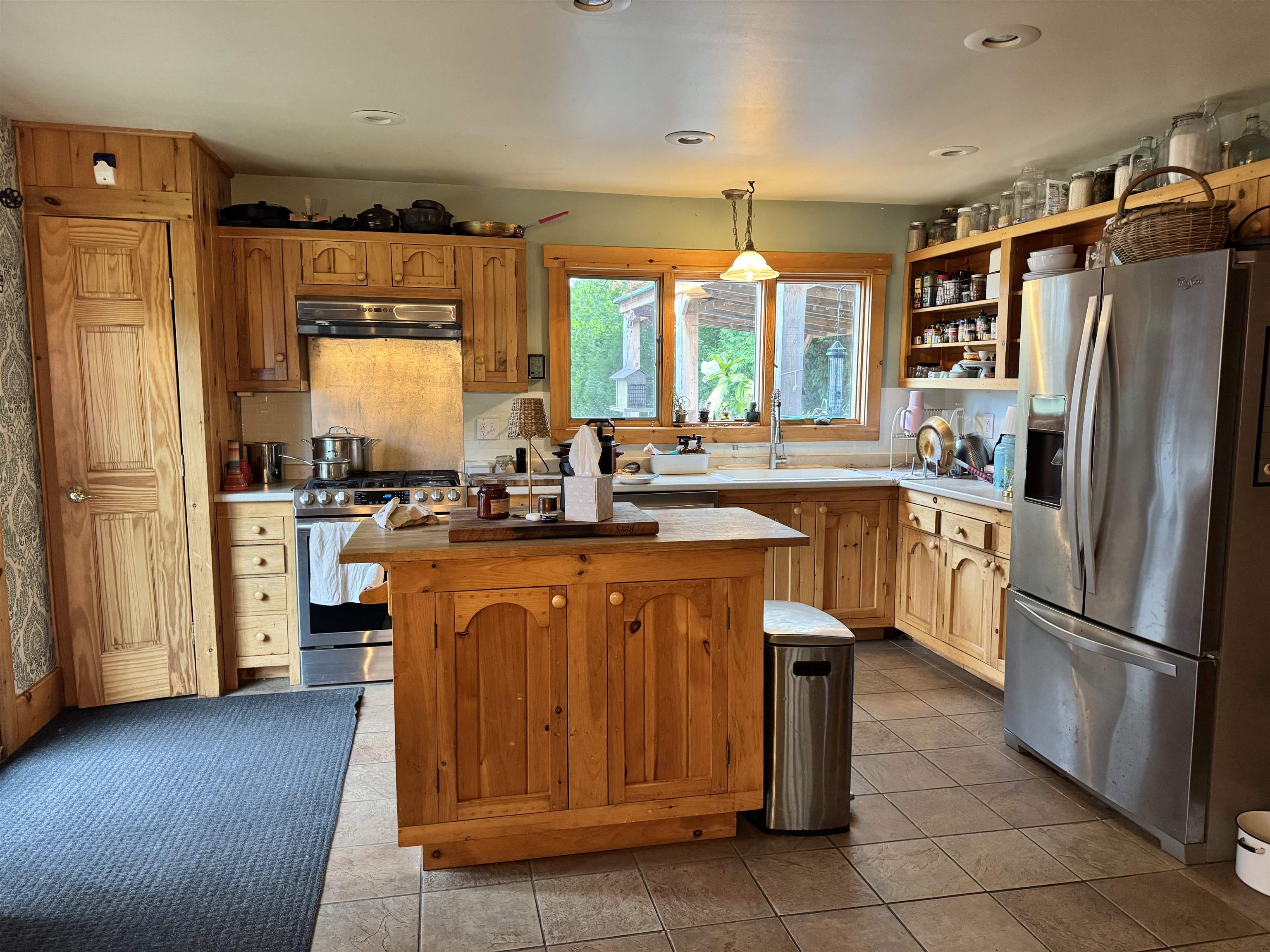 217 Ferry Road Property Photo 5