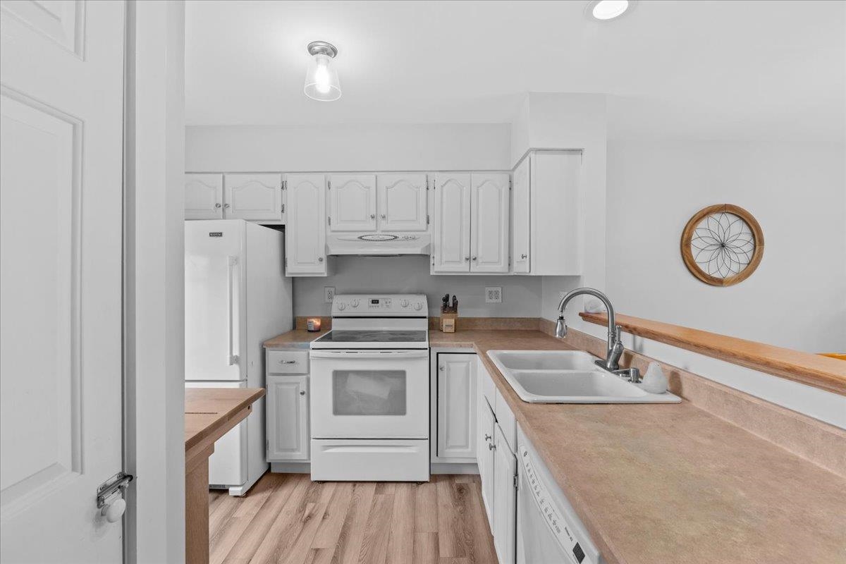 433 Westview Circle Property Photo 10