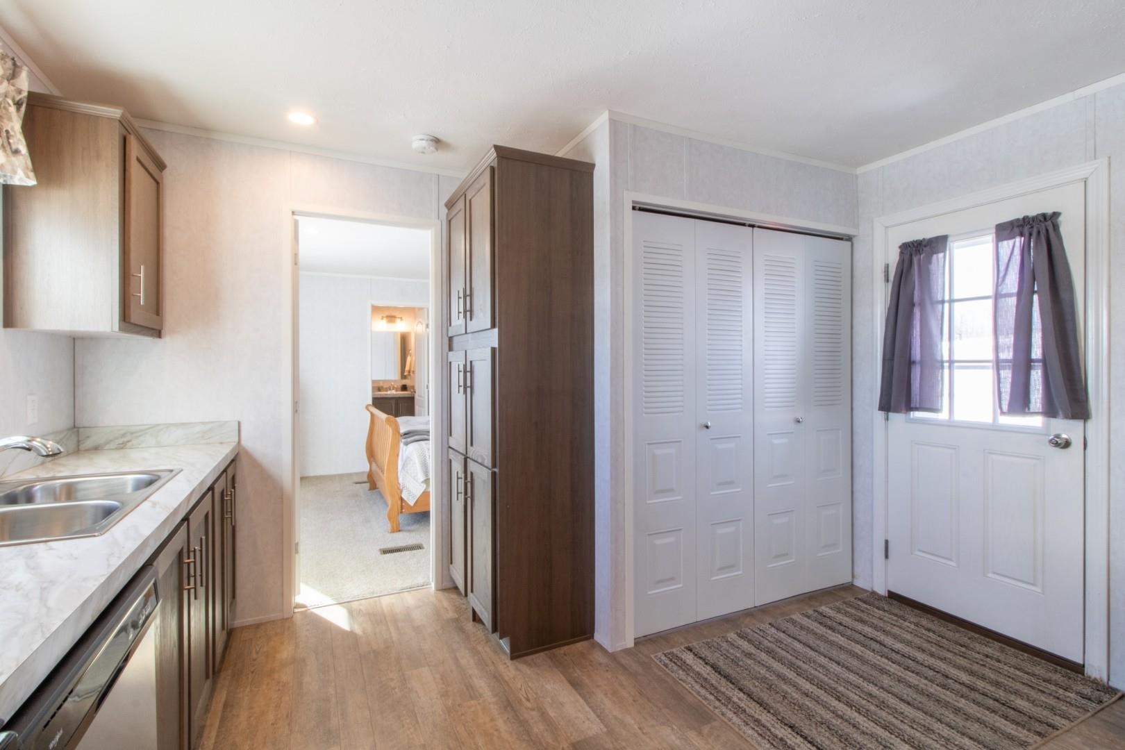 1501 Searles Road Property Photo 8