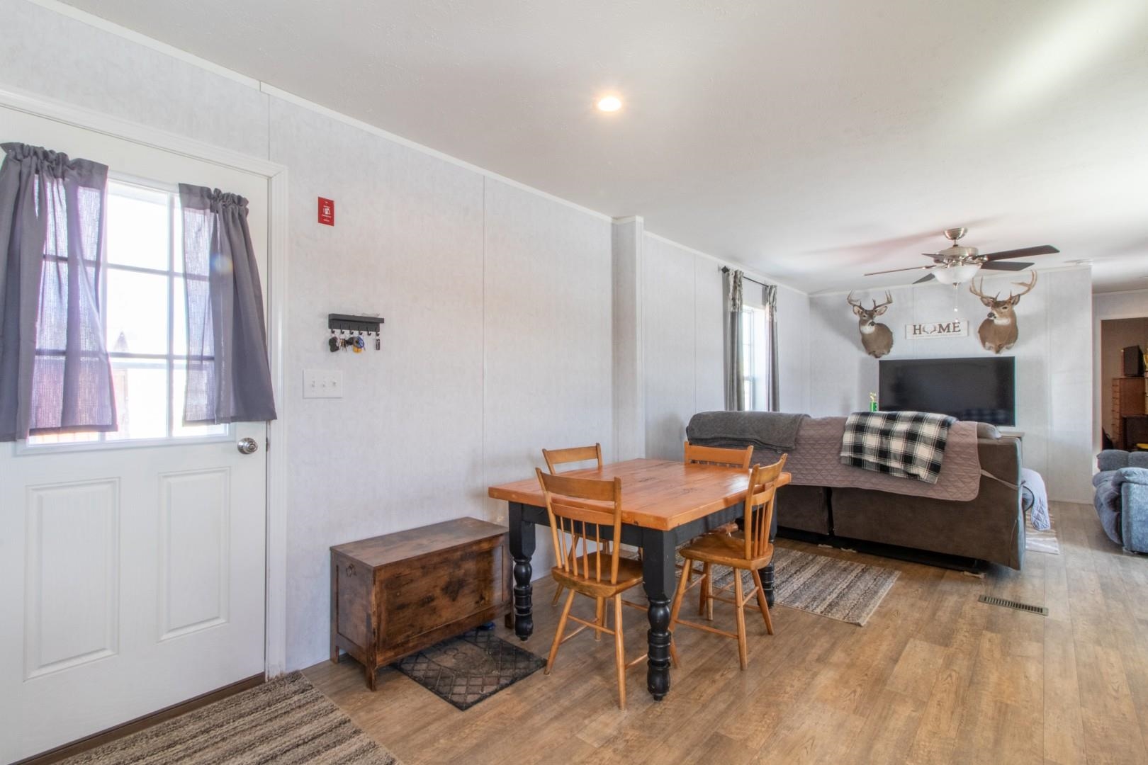 1501 Searles Road Property Photo 9