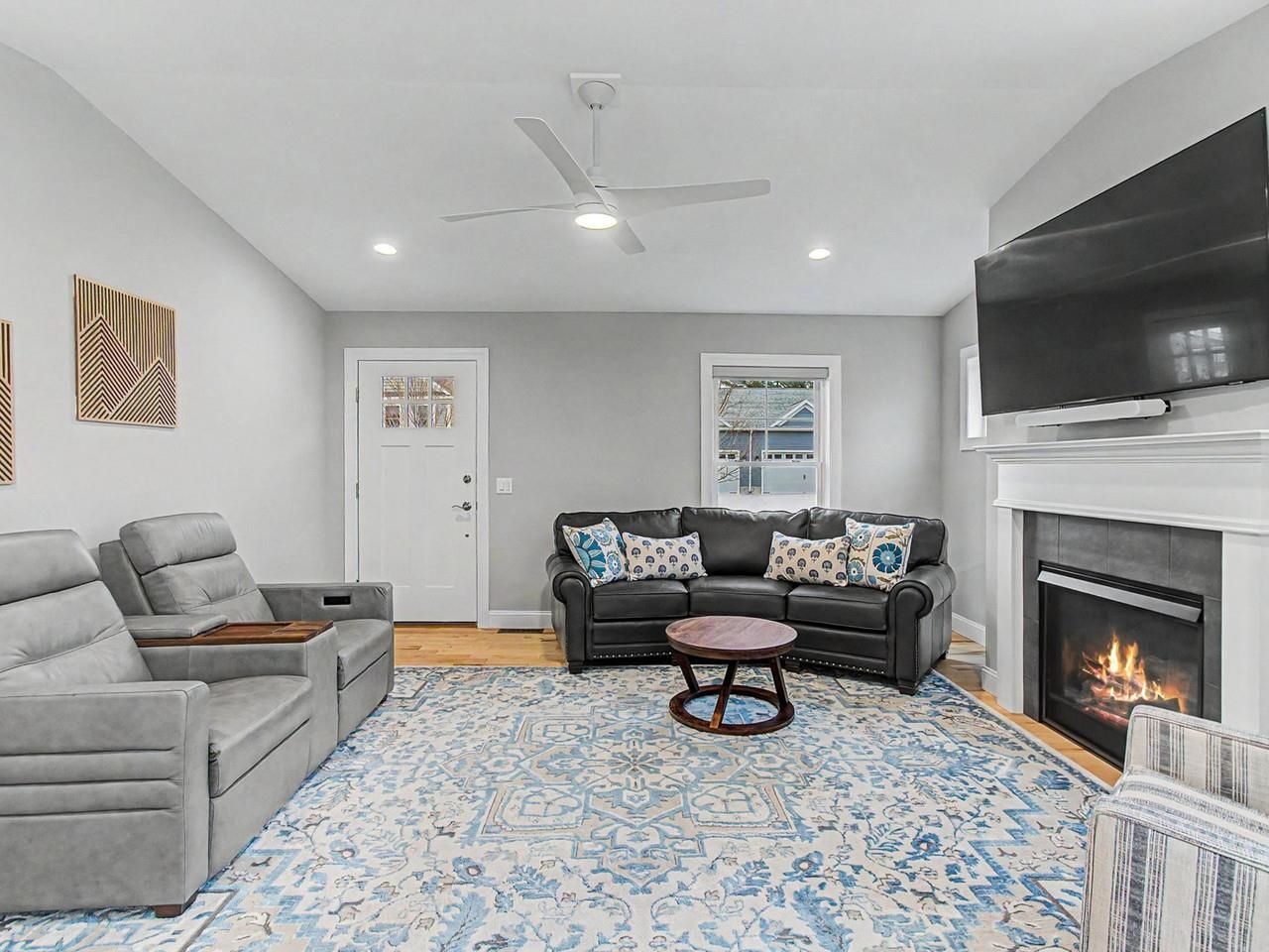 262 Midland Avenue Property Photo 15