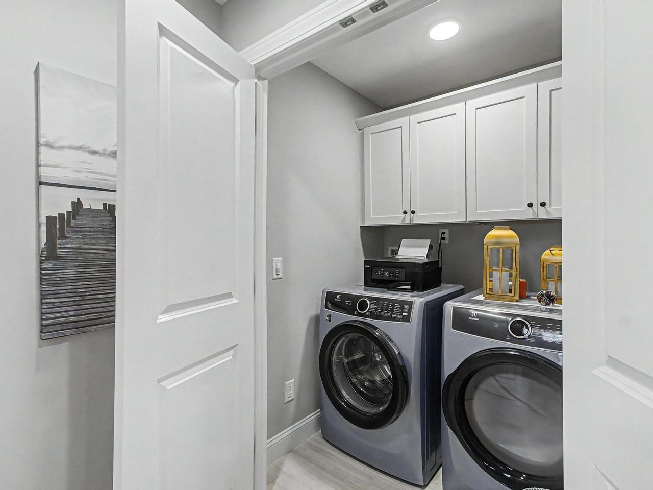 262 Midland Avenue Property Photo 25