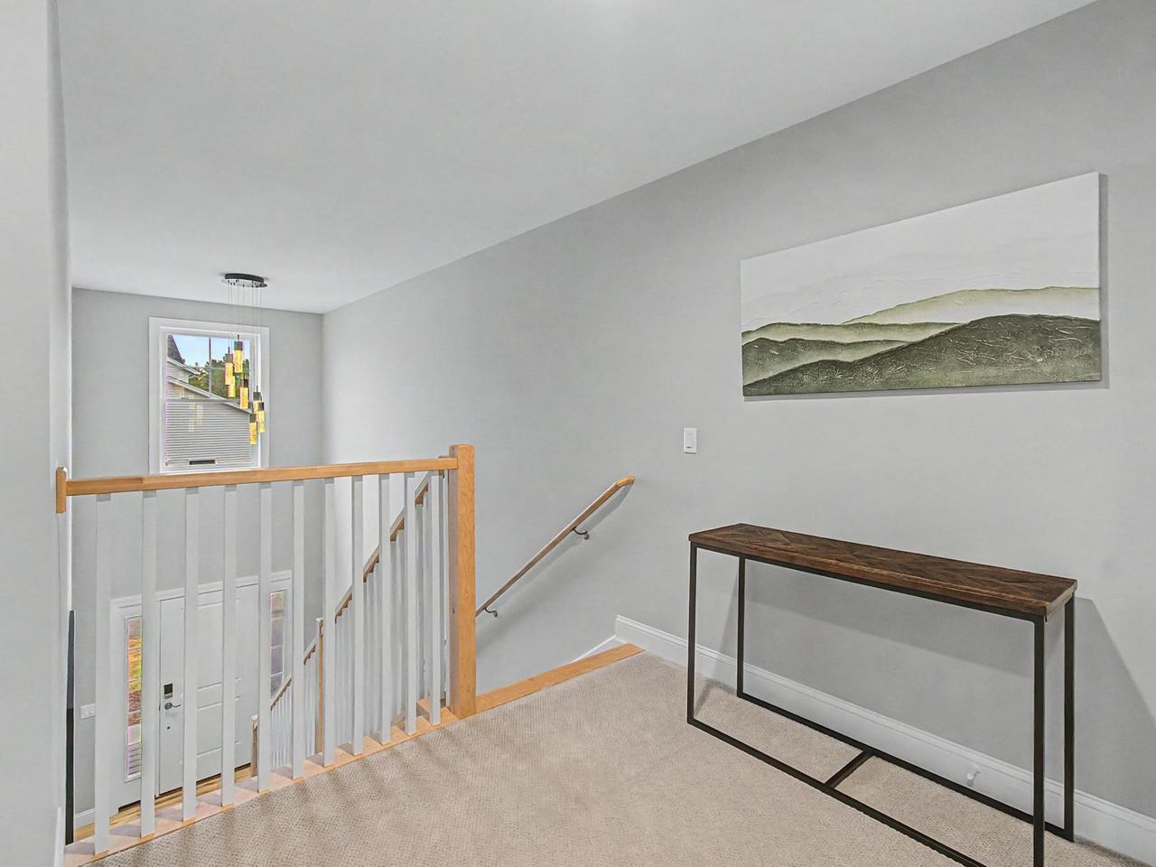 262 Midland Avenue Property Photo 29