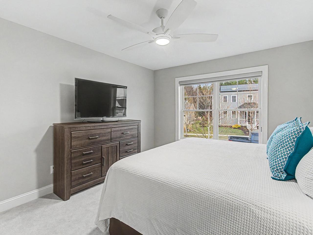 262 Midland Avenue Property Photo 31