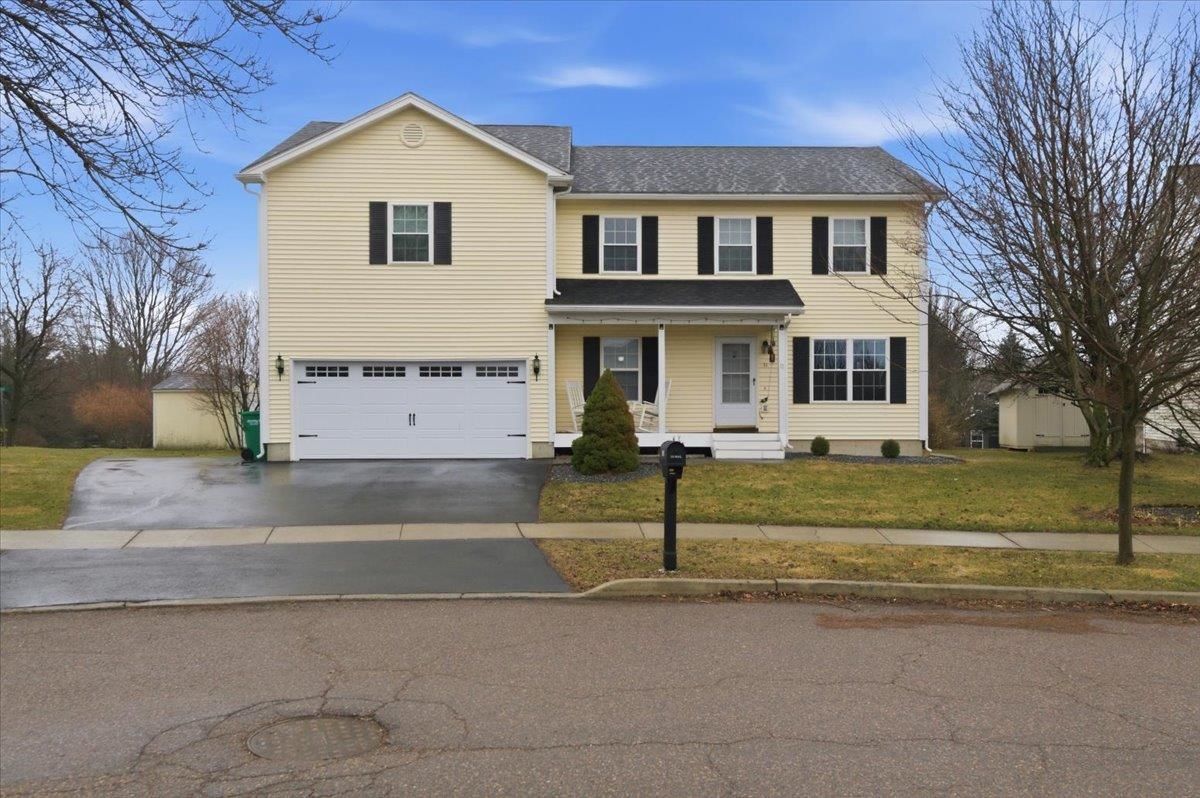 11 Floral Street Property Photo 2