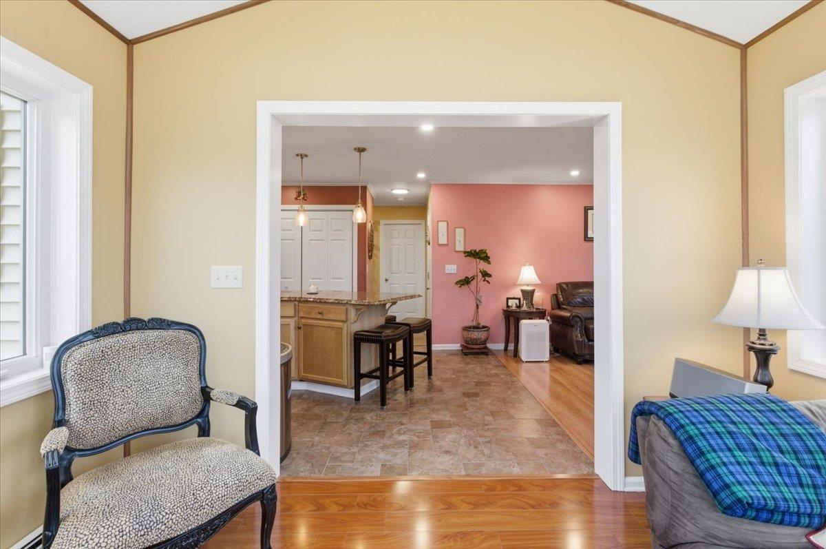 11 Floral Street Property Photo 12