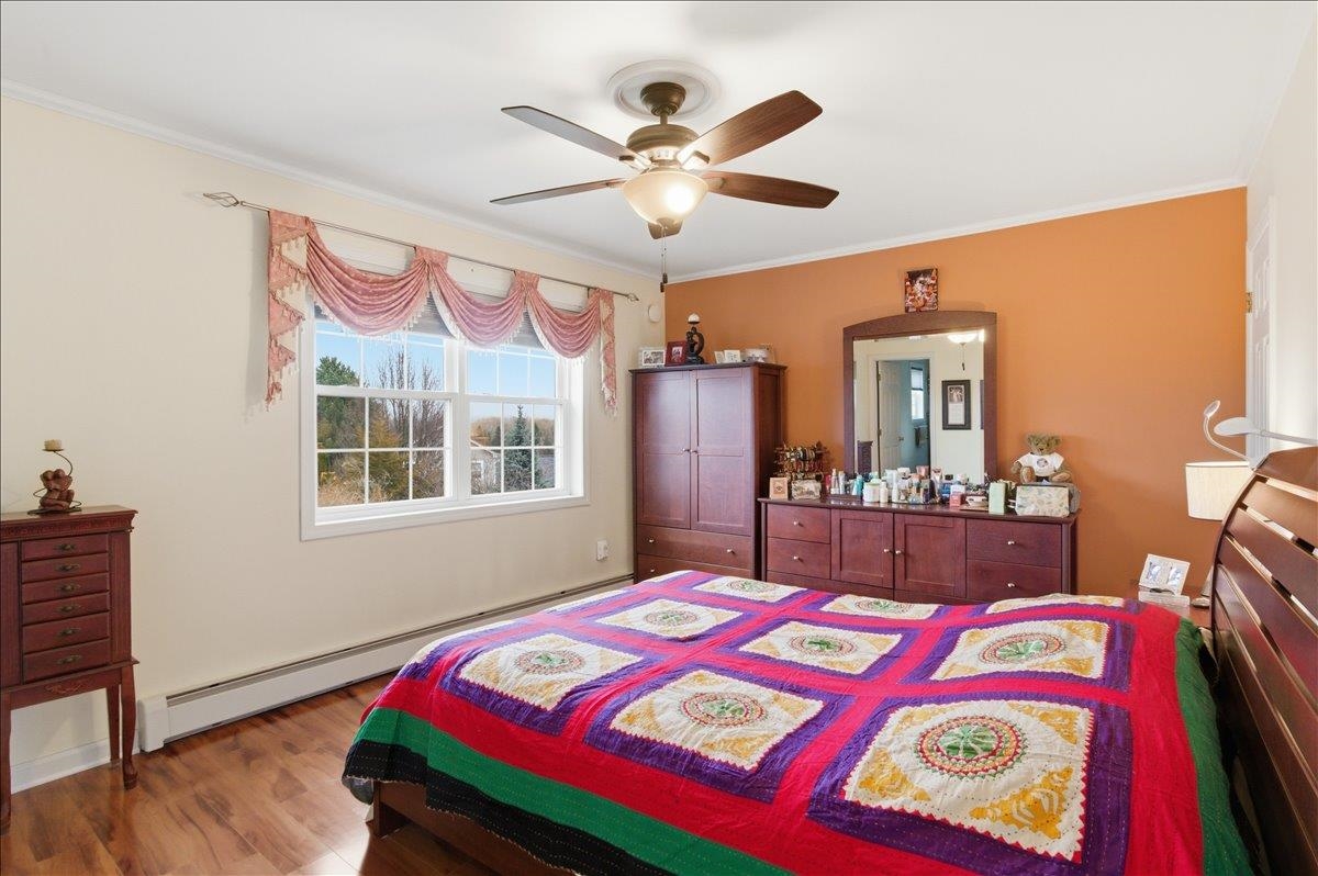 11 Floral Street Property Photo 19