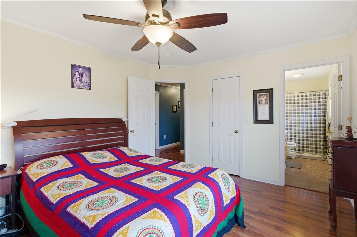 11 Floral Street Property Photo 21