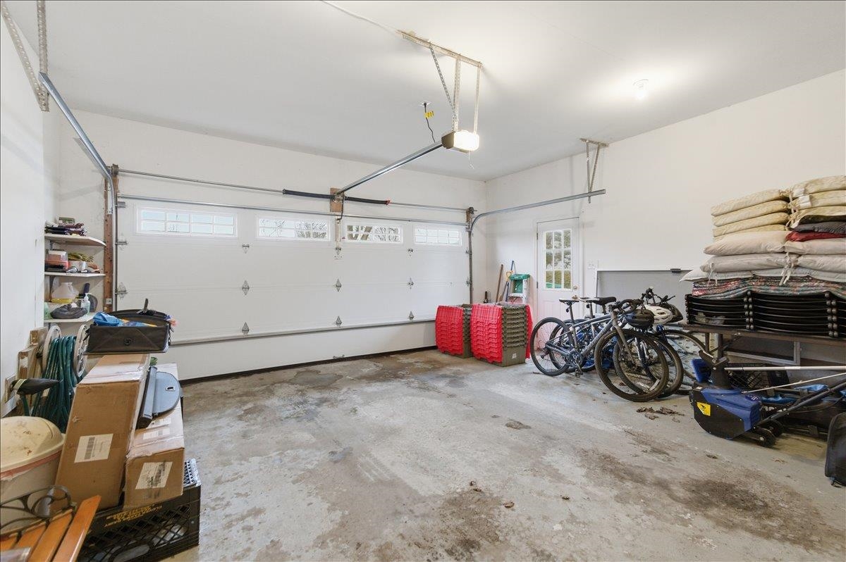 11 Floral Street Property Photo 39
