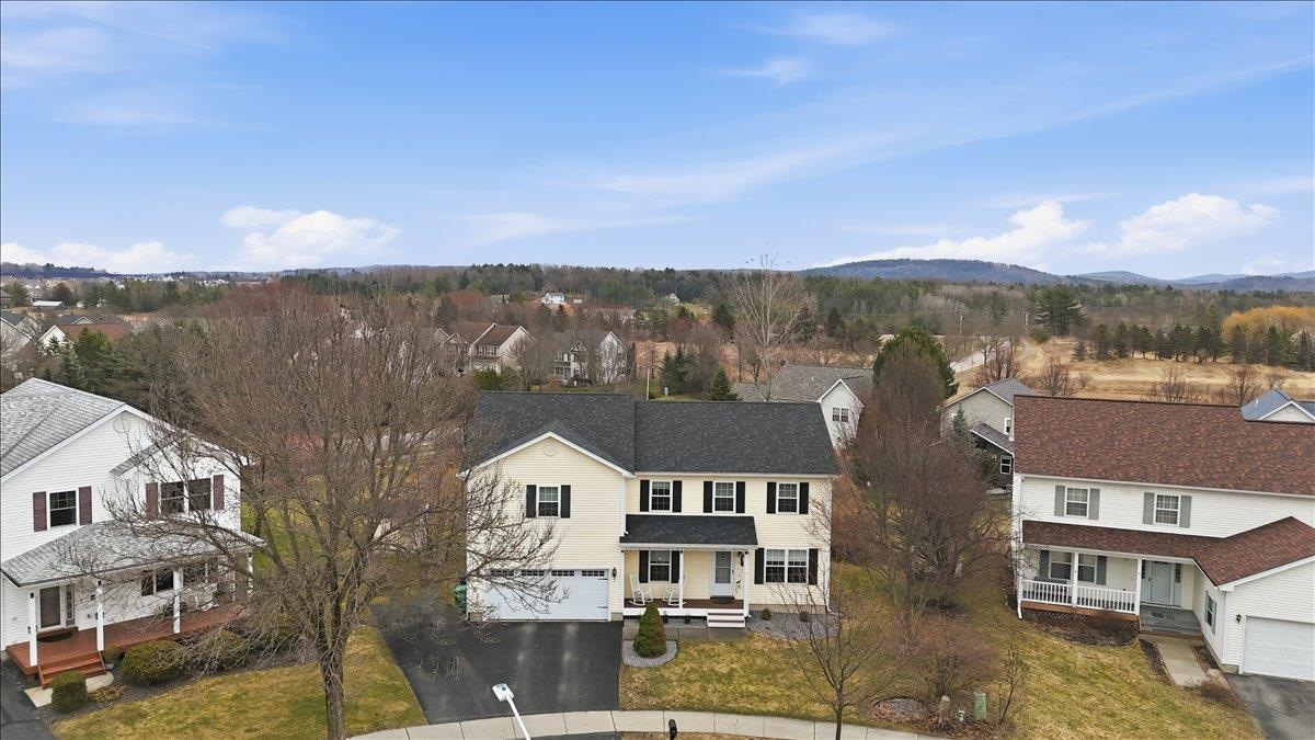 11 Floral Street Property Photo 54