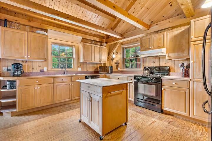 65 Bentley Lane Property Photo 8