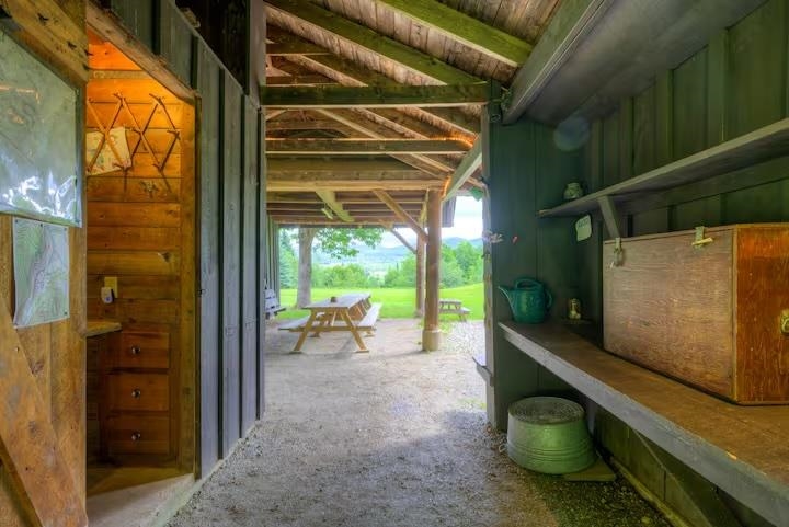 65 Bentley Lane Property Photo 21