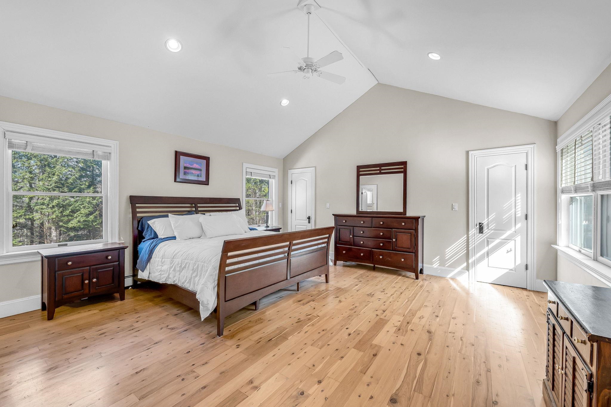 556 Saw Mill Road Property Photo 23