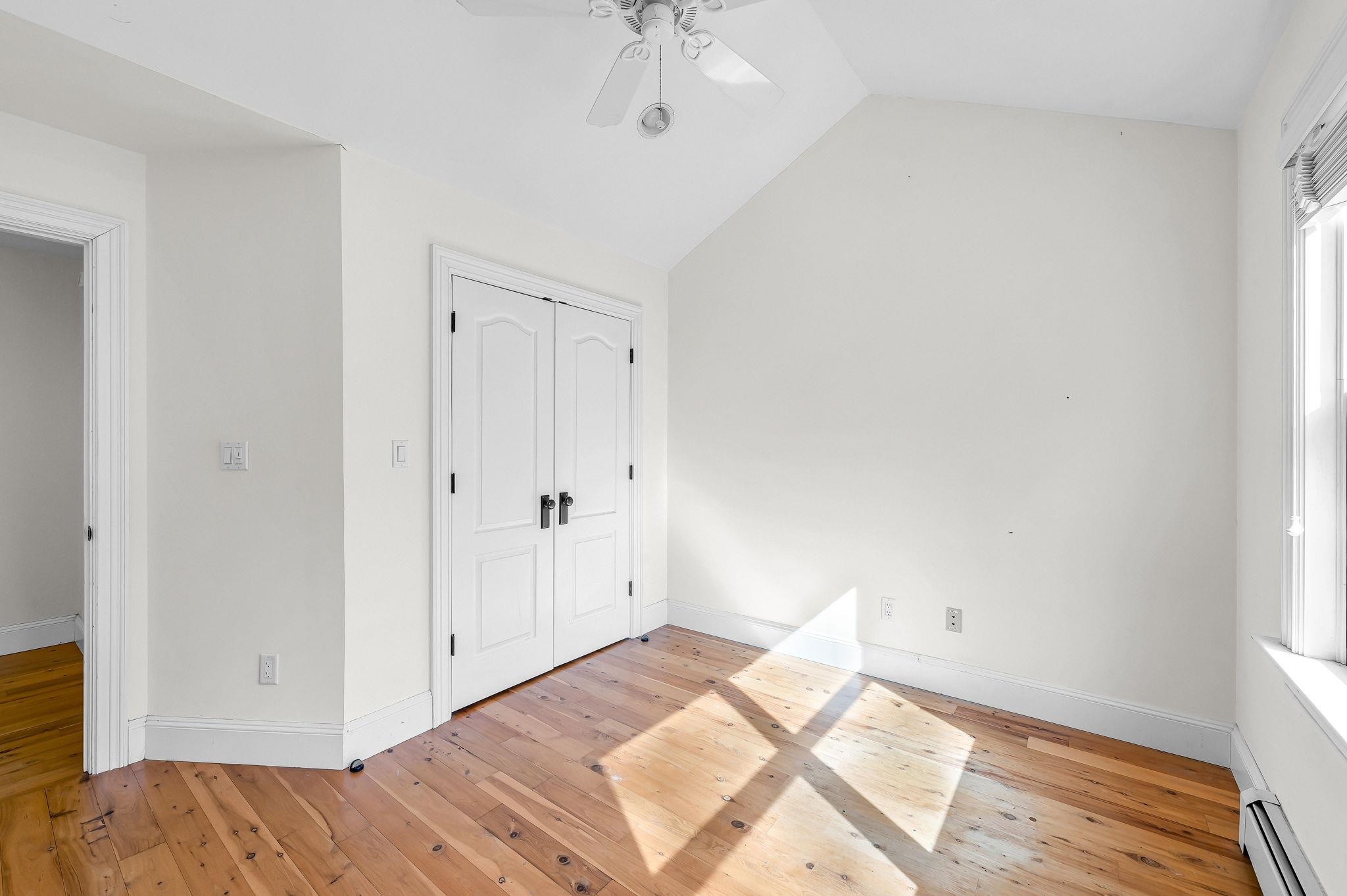 556 Saw Mill Road Property Photo 25