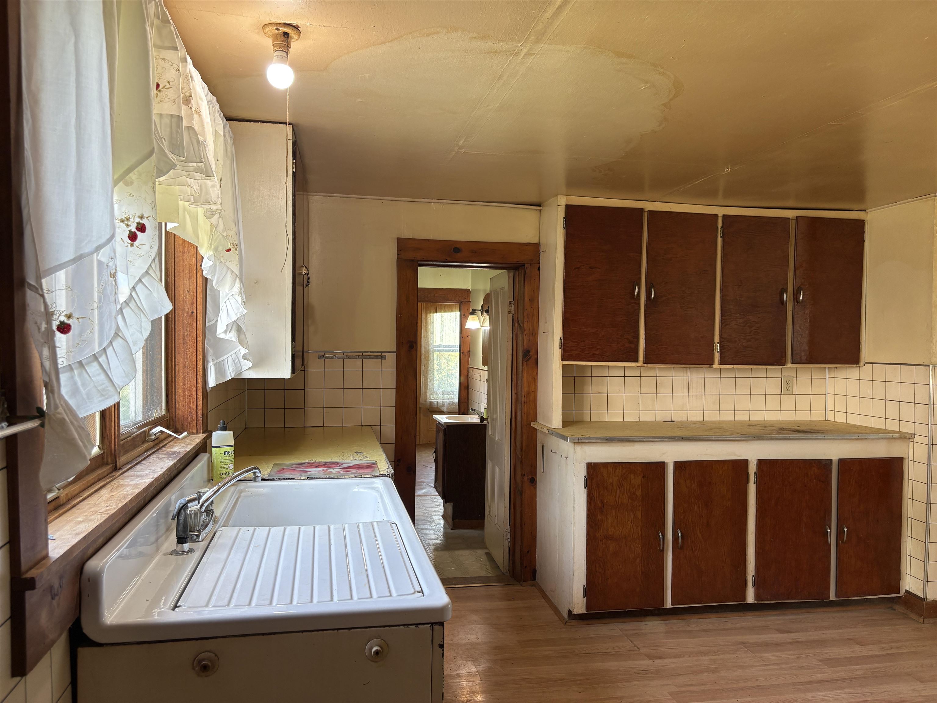 91 Allen Road Property Photo 16
