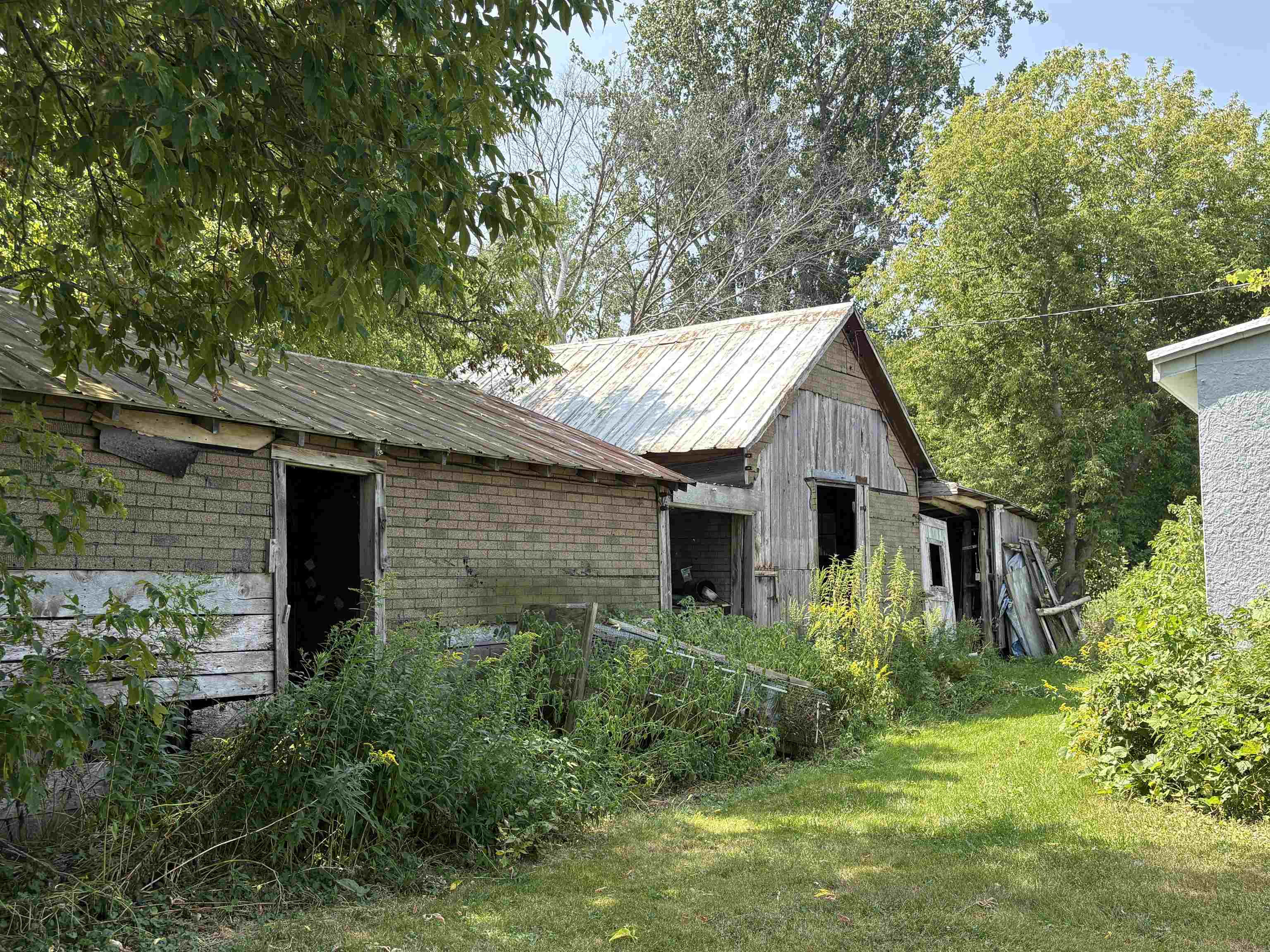 91 Allen Road Property Photo 38