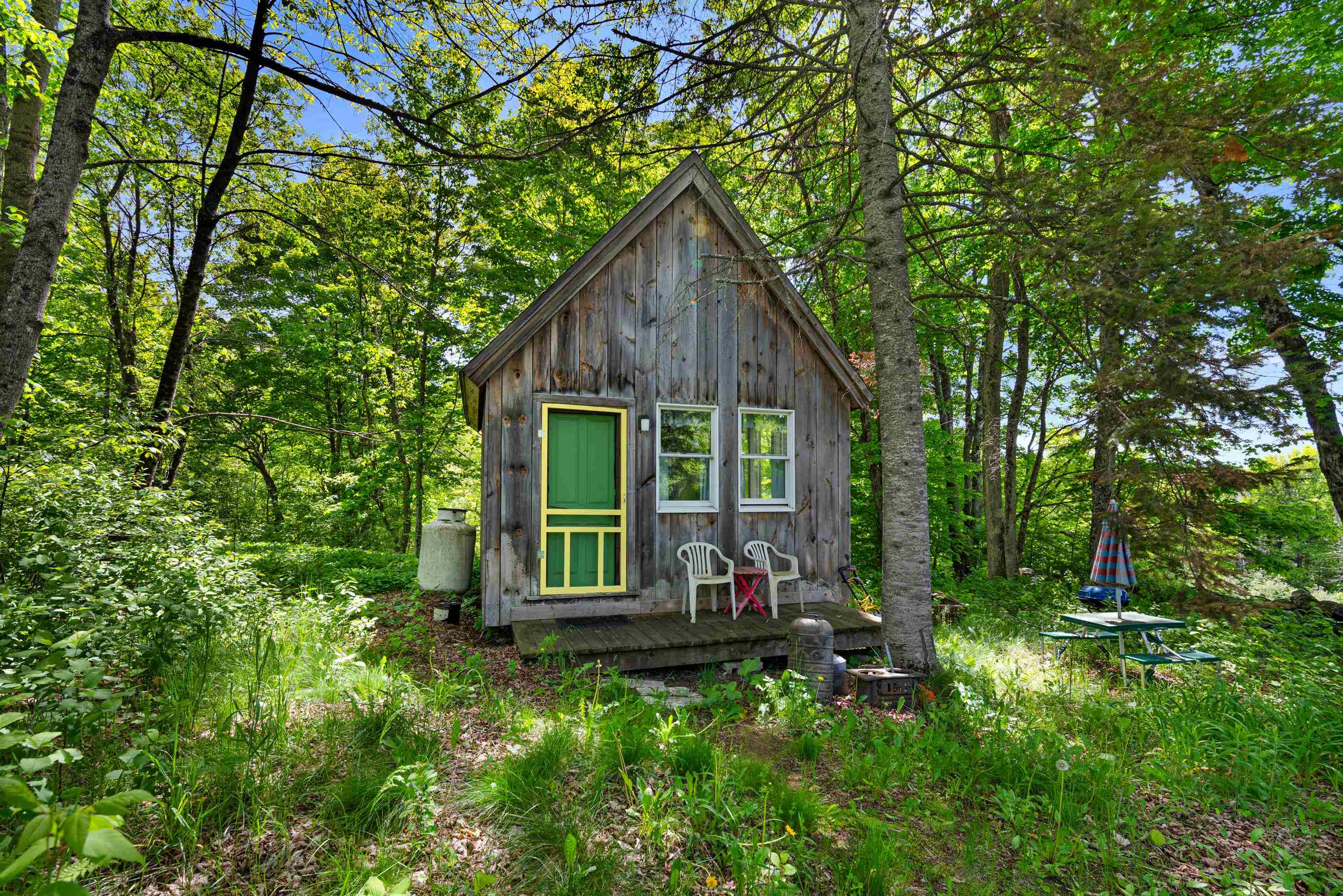 1078 Brook Road Property Photo 2