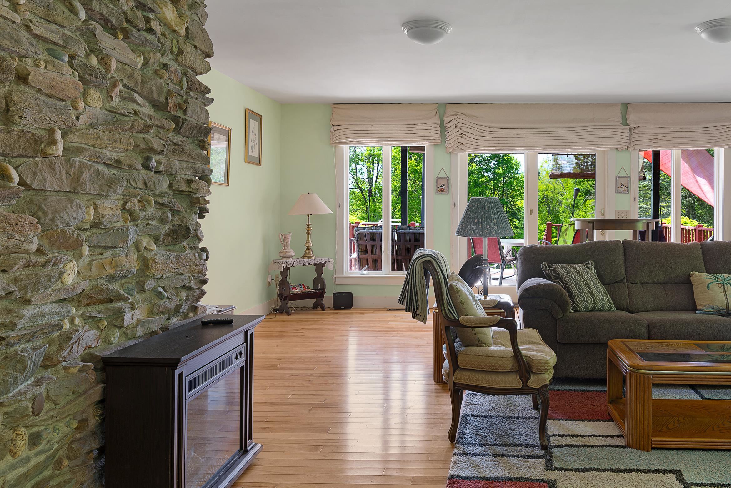 1078 Brook Road Property Photo 22