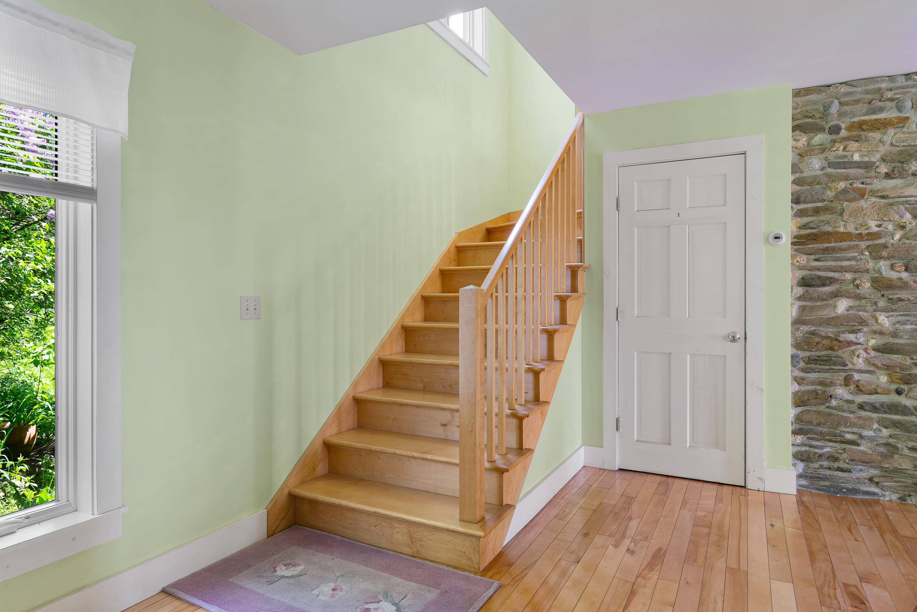 1078 Brook Road Property Photo 24