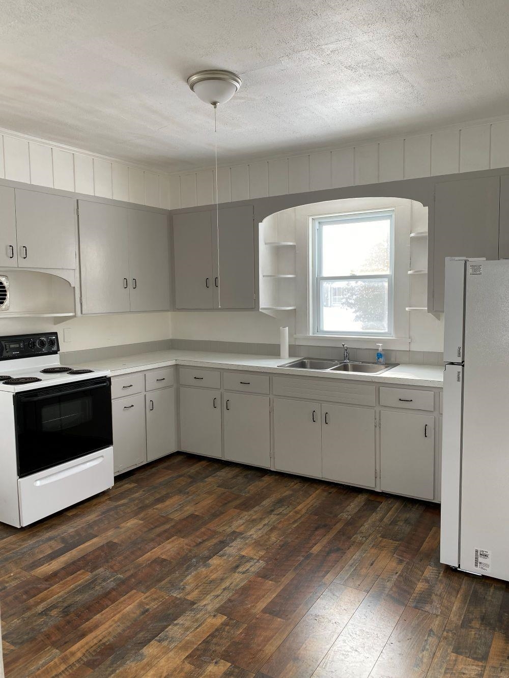 2 Arlington Street Property Photo 27