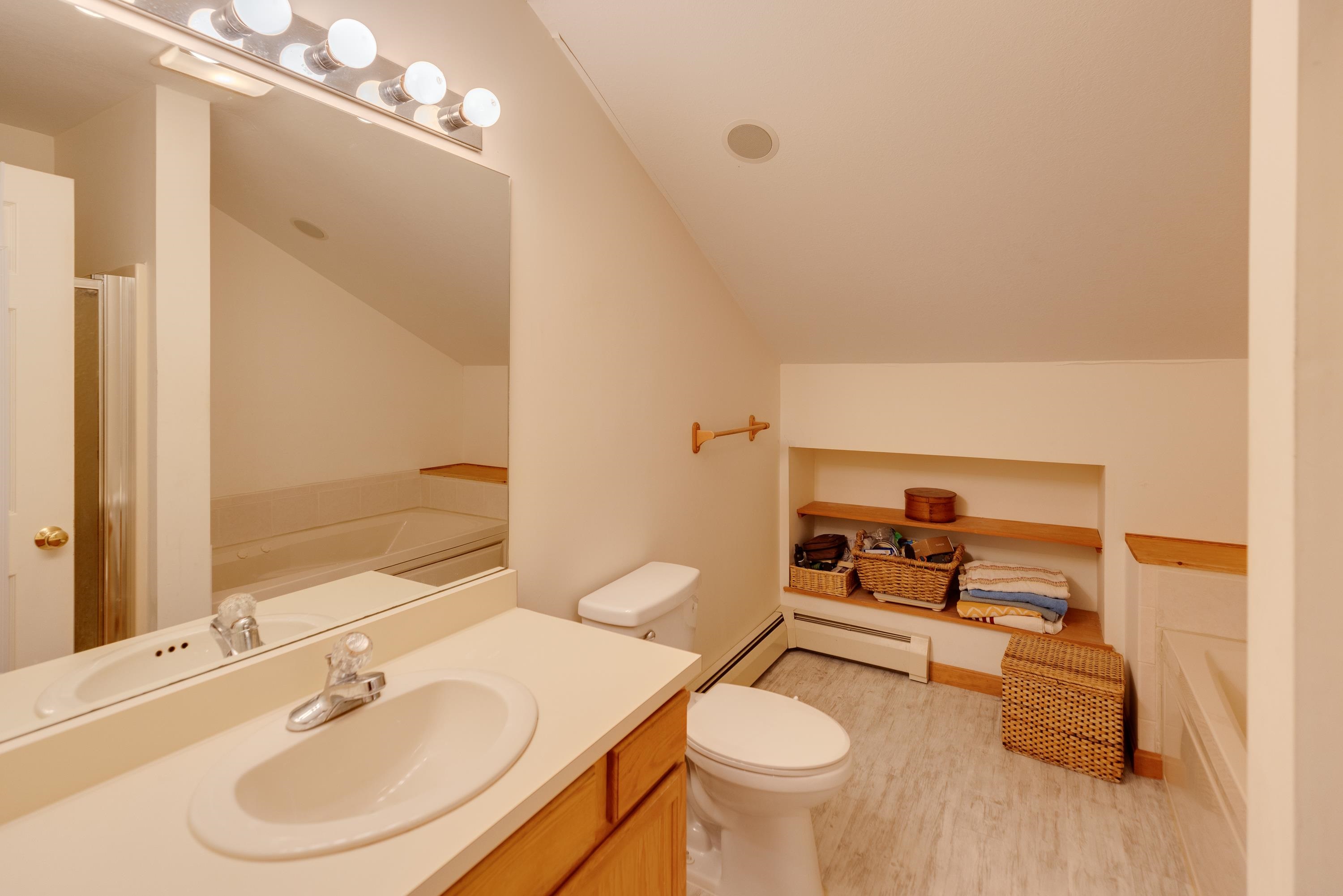 16 Hillside Circle Property Photo 24
