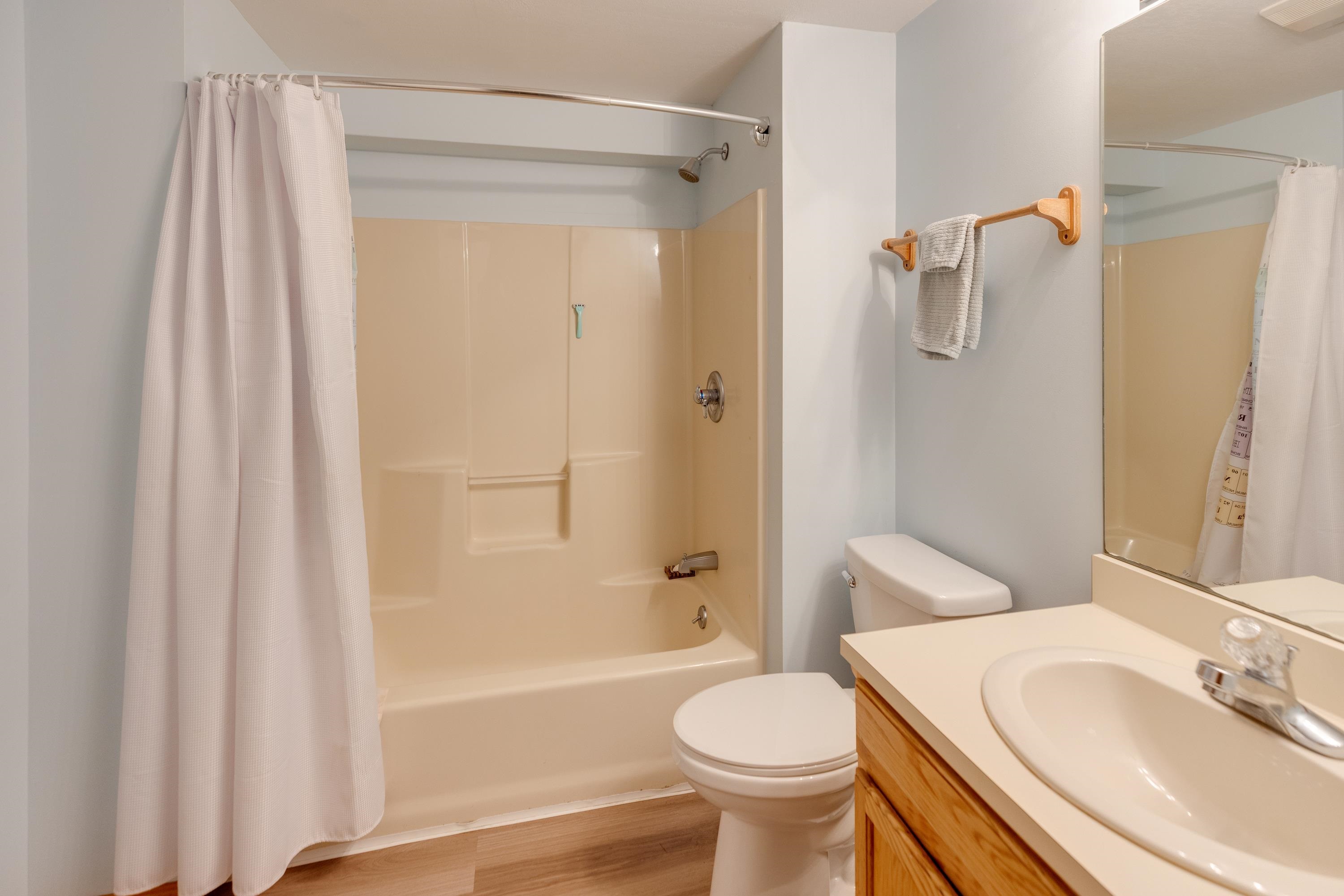 16 Hillside Circle Property Photo 31