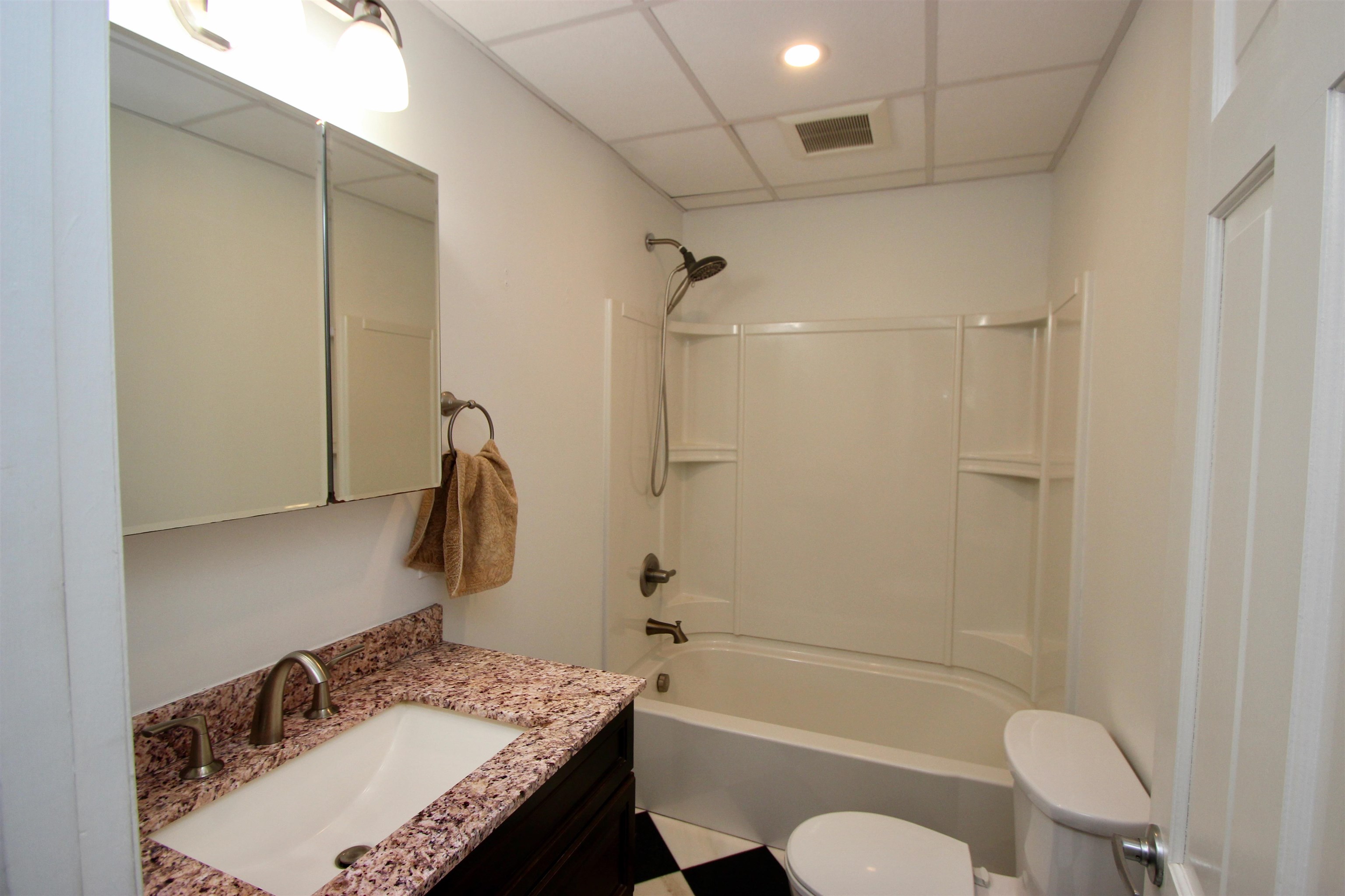 499 South Prospect Street Property Photo 9