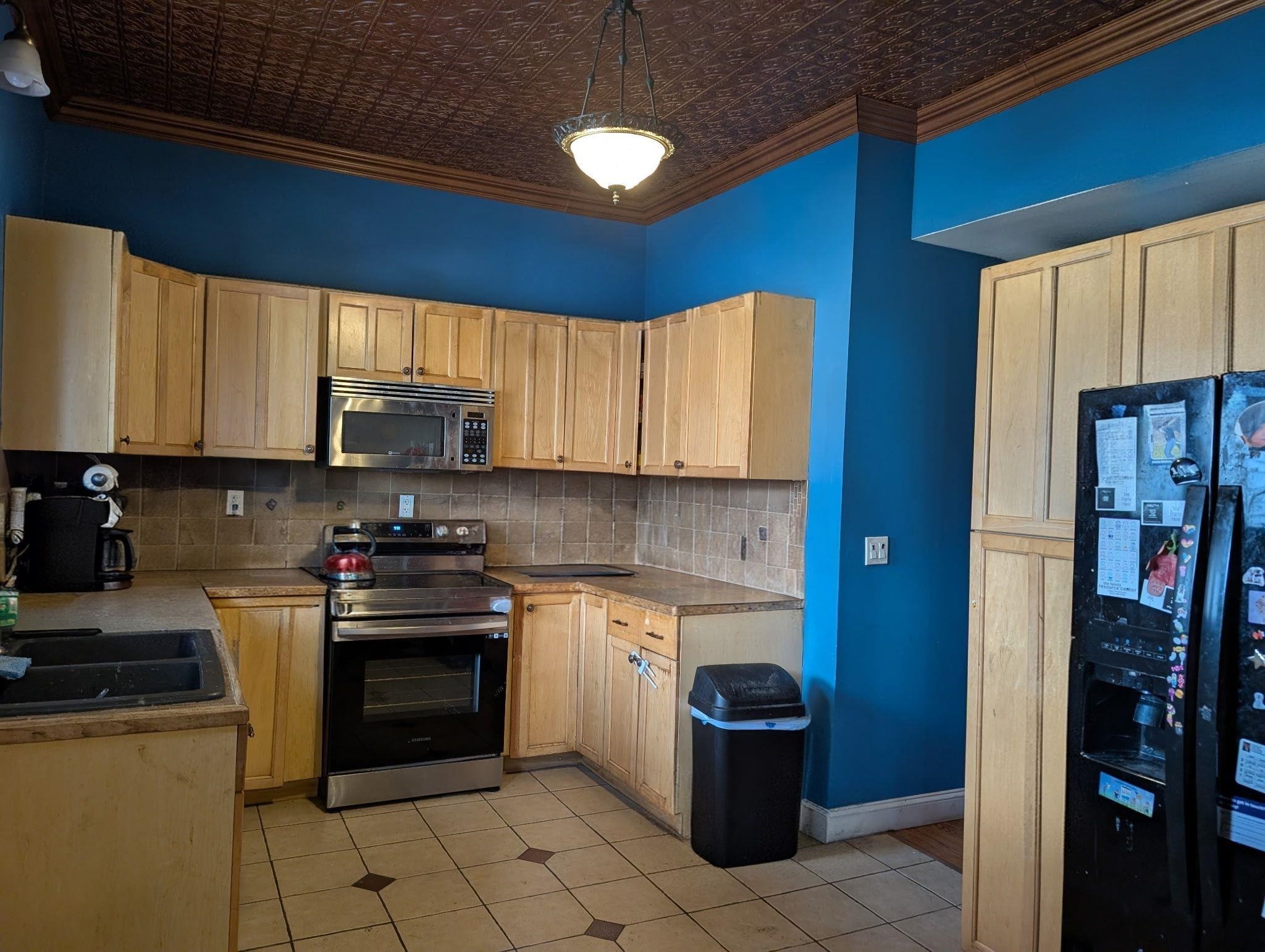48 Grove Street Property Photo 6