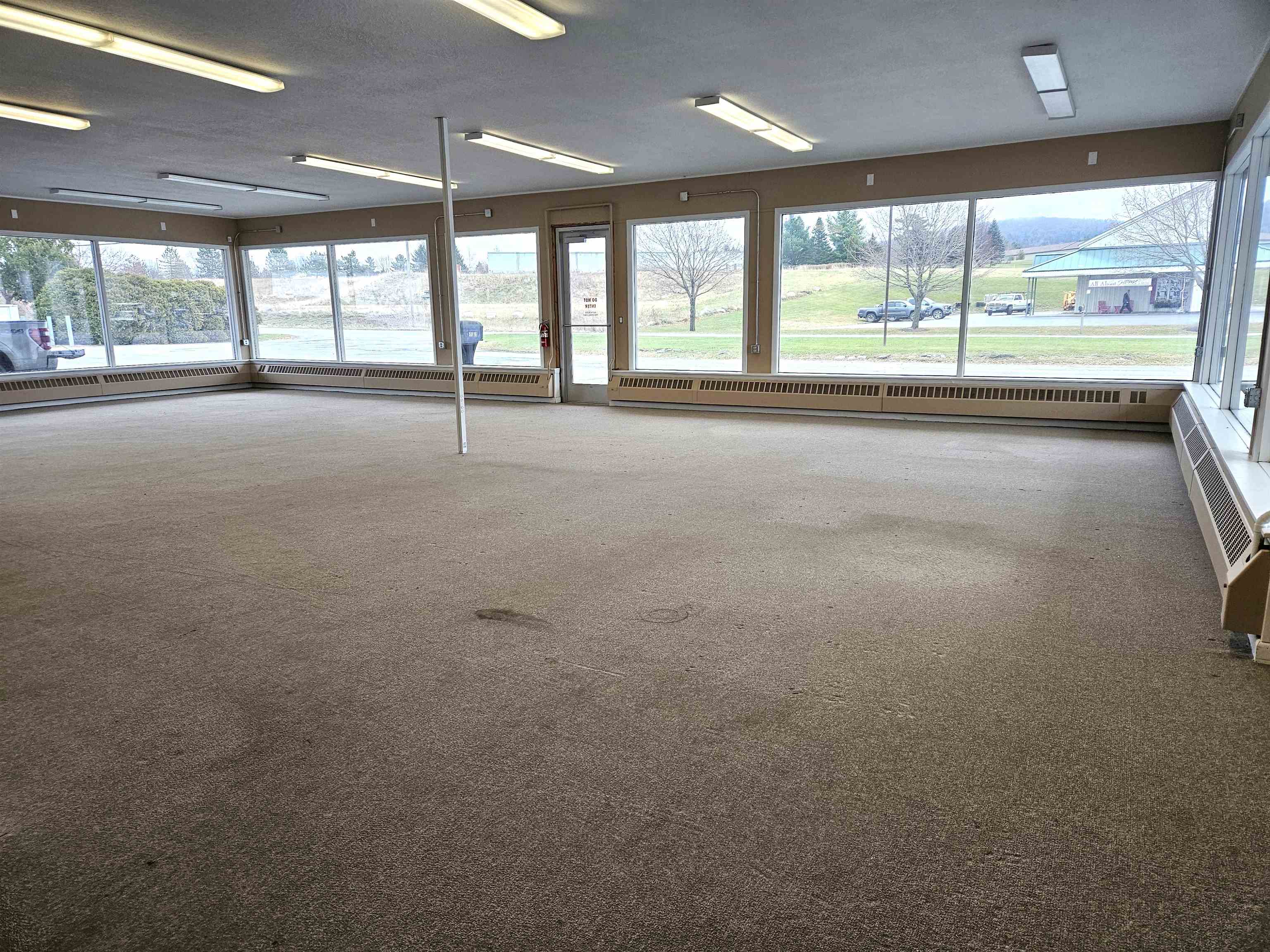5016 Us Route 5 Property Photo 2