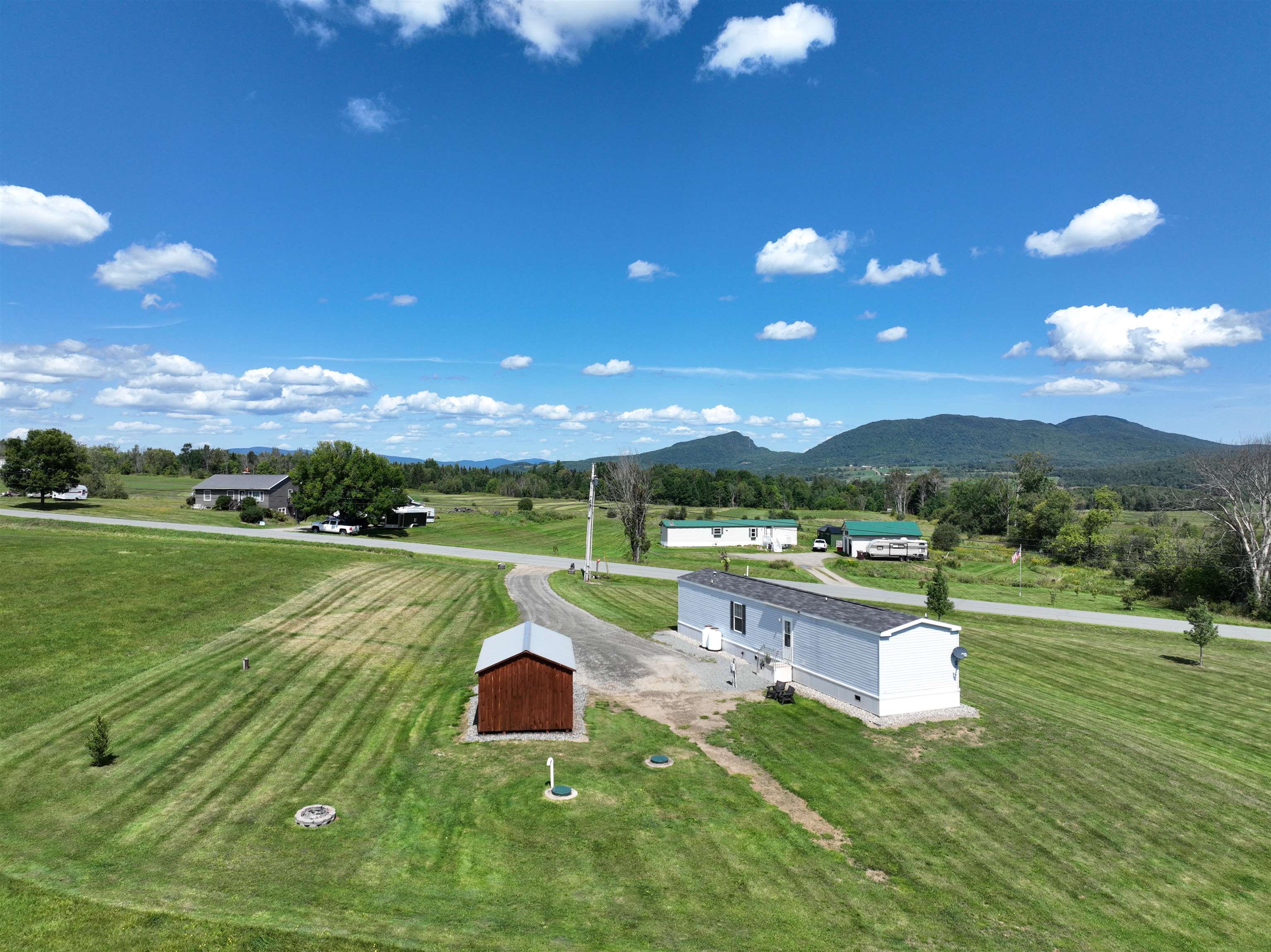 1501 Searles Road Property Photo 21