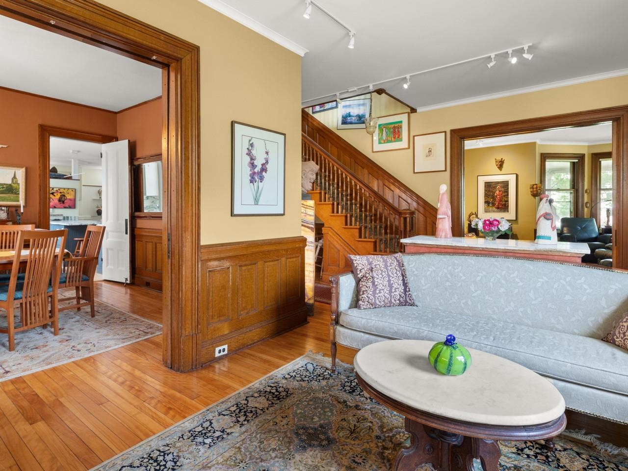 25 Buell Street Property Photo 12
