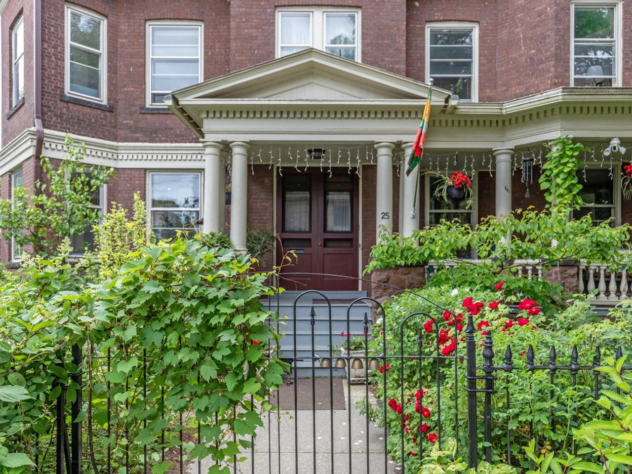 25 Buell Street Property Photo 54