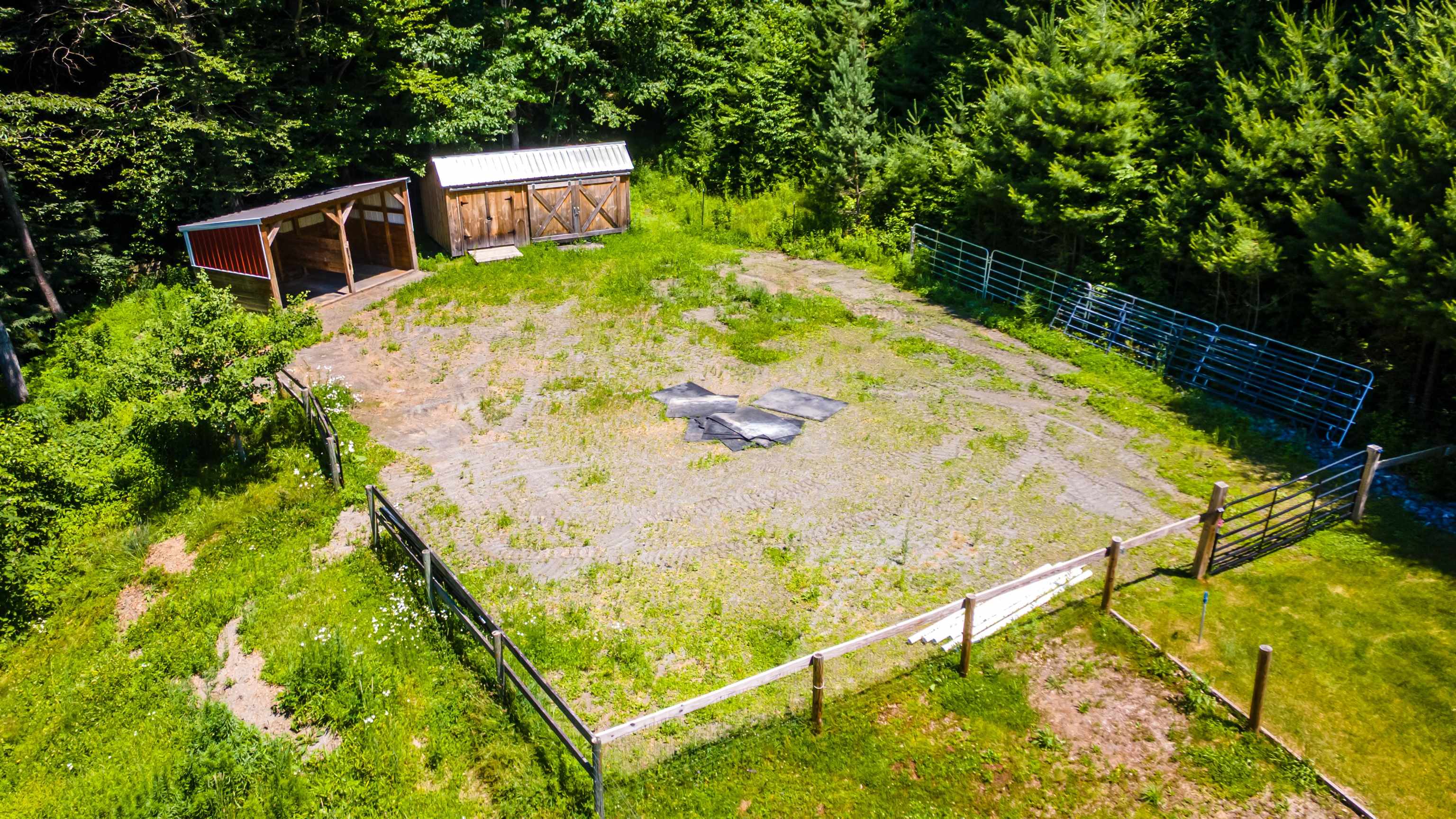 198 East Hill Road Property Photo 34