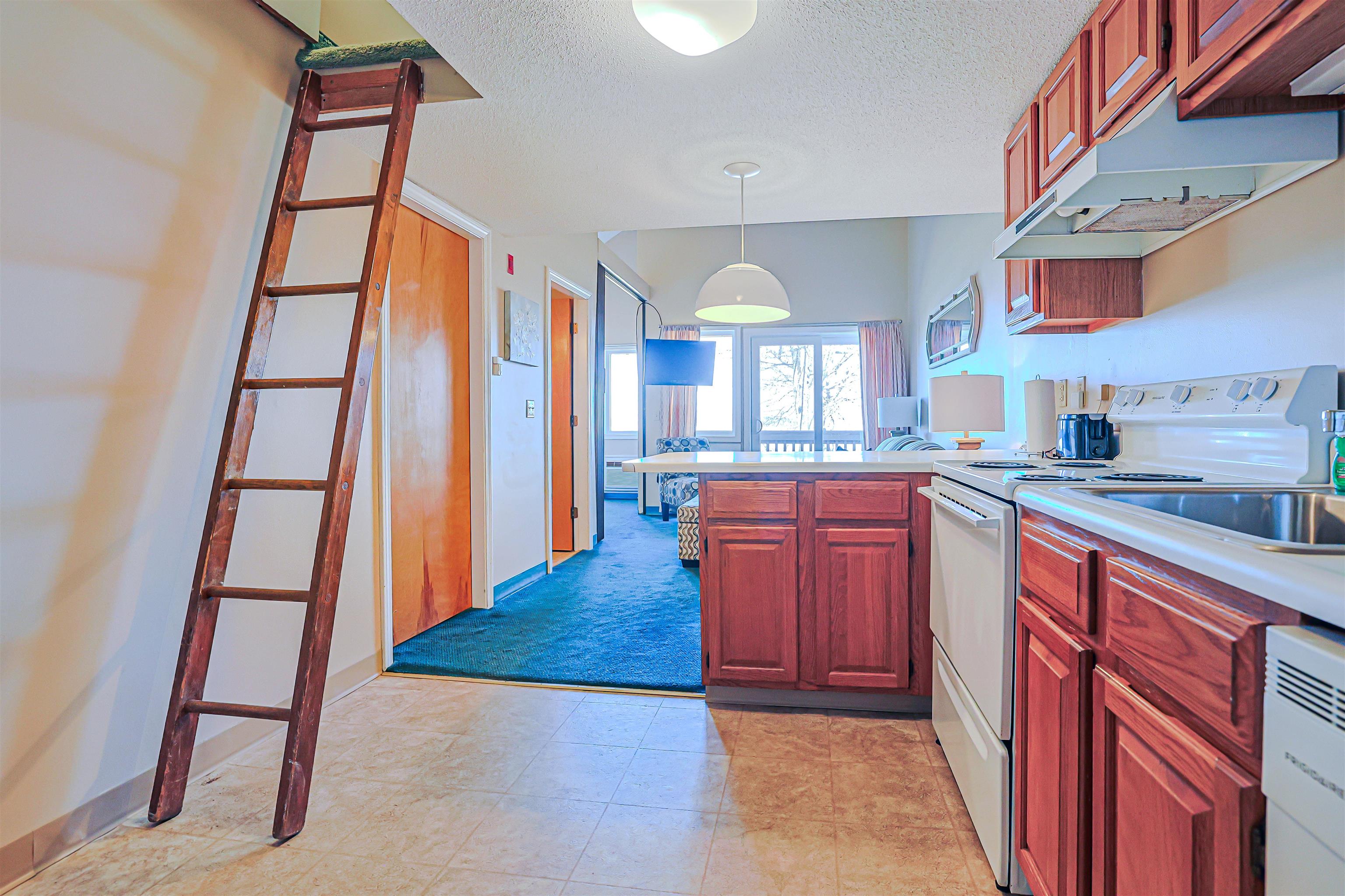 115 Weirs Road Property Photo 17