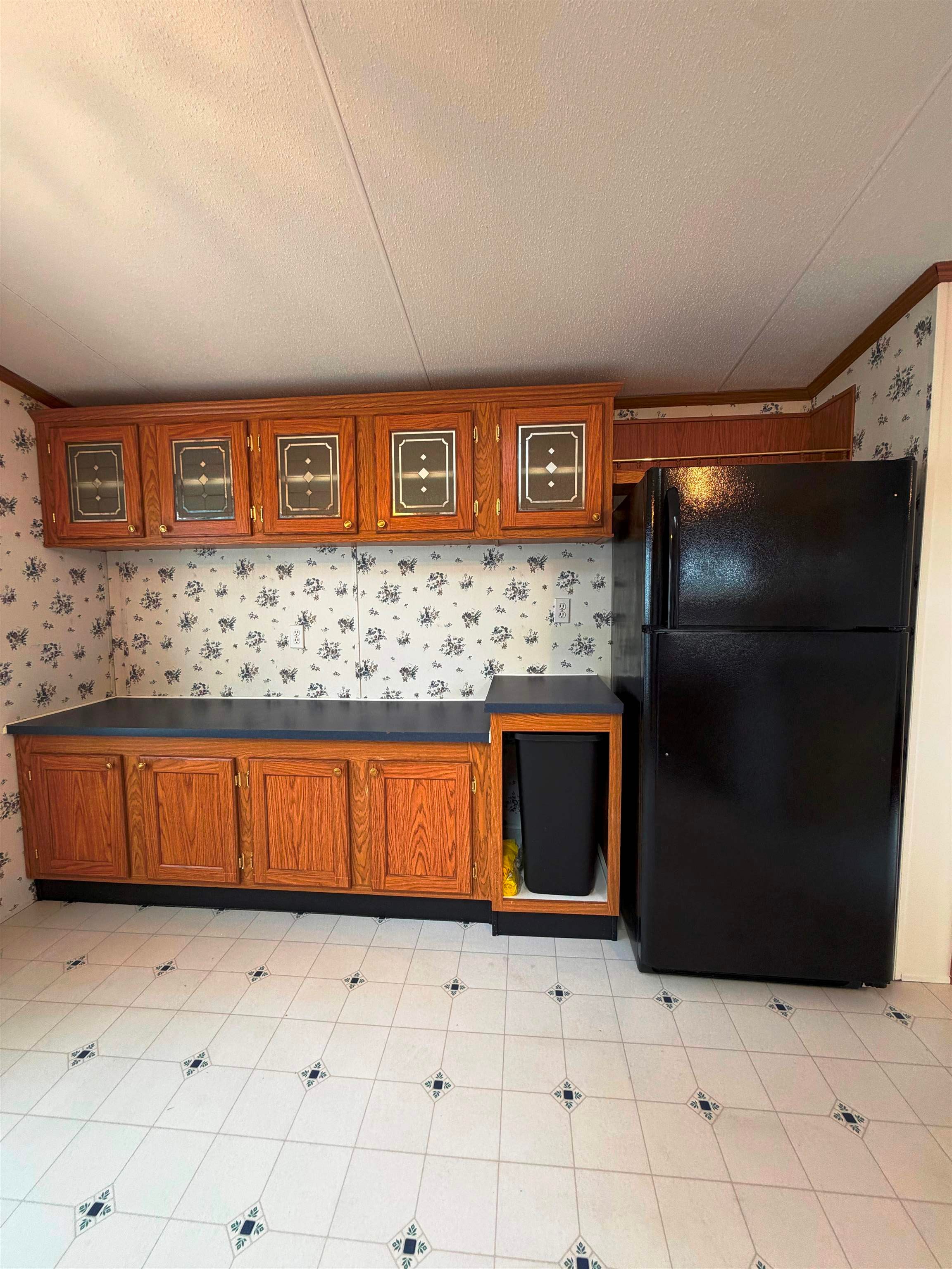 6 Hilltop Manor Mobile Home Park Property Photo 6