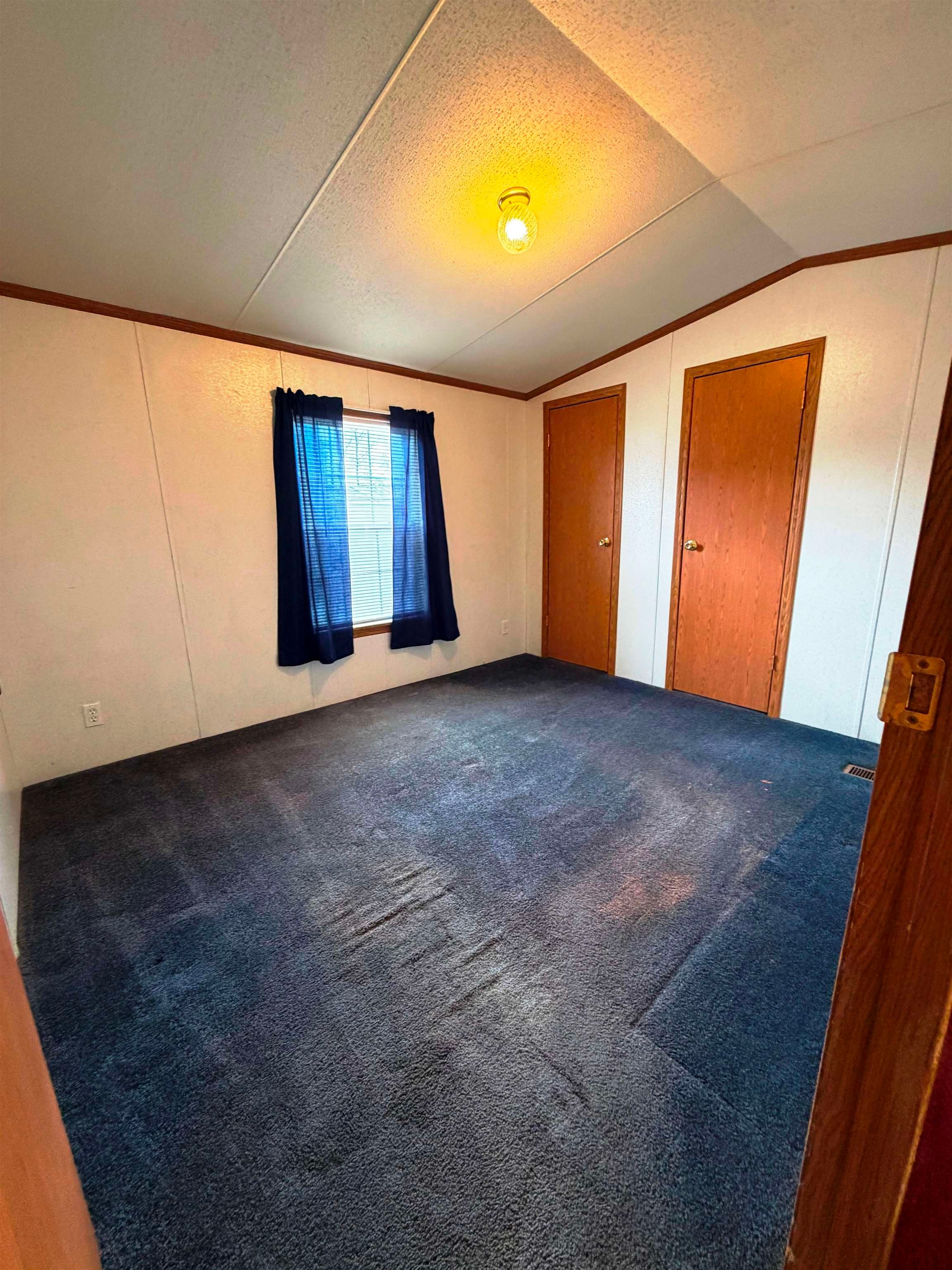 6 Hilltop Manor Mobile Home Park Property Photo 13