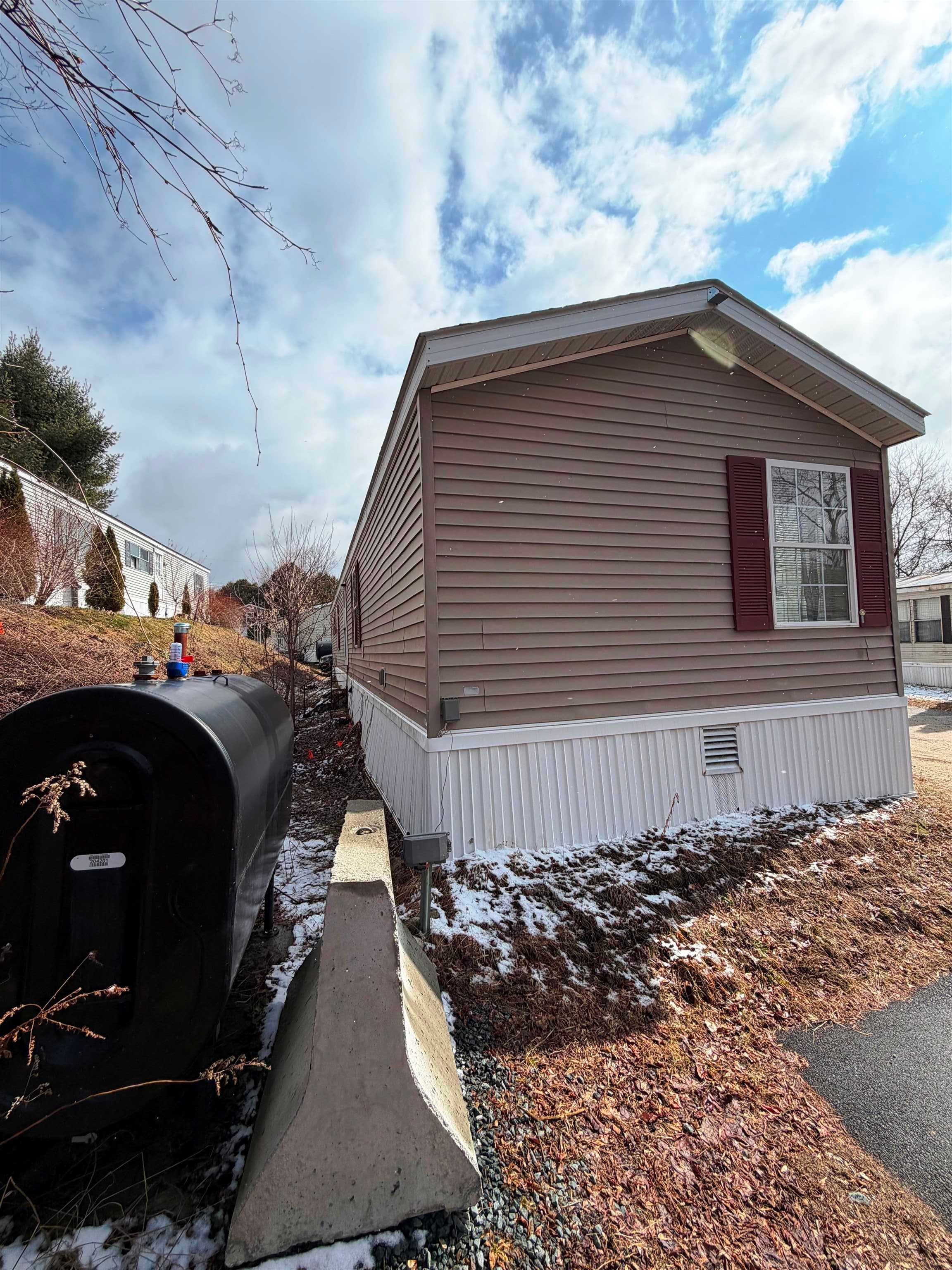 6 Hilltop Manor Mobile Home Park Property Photo 29