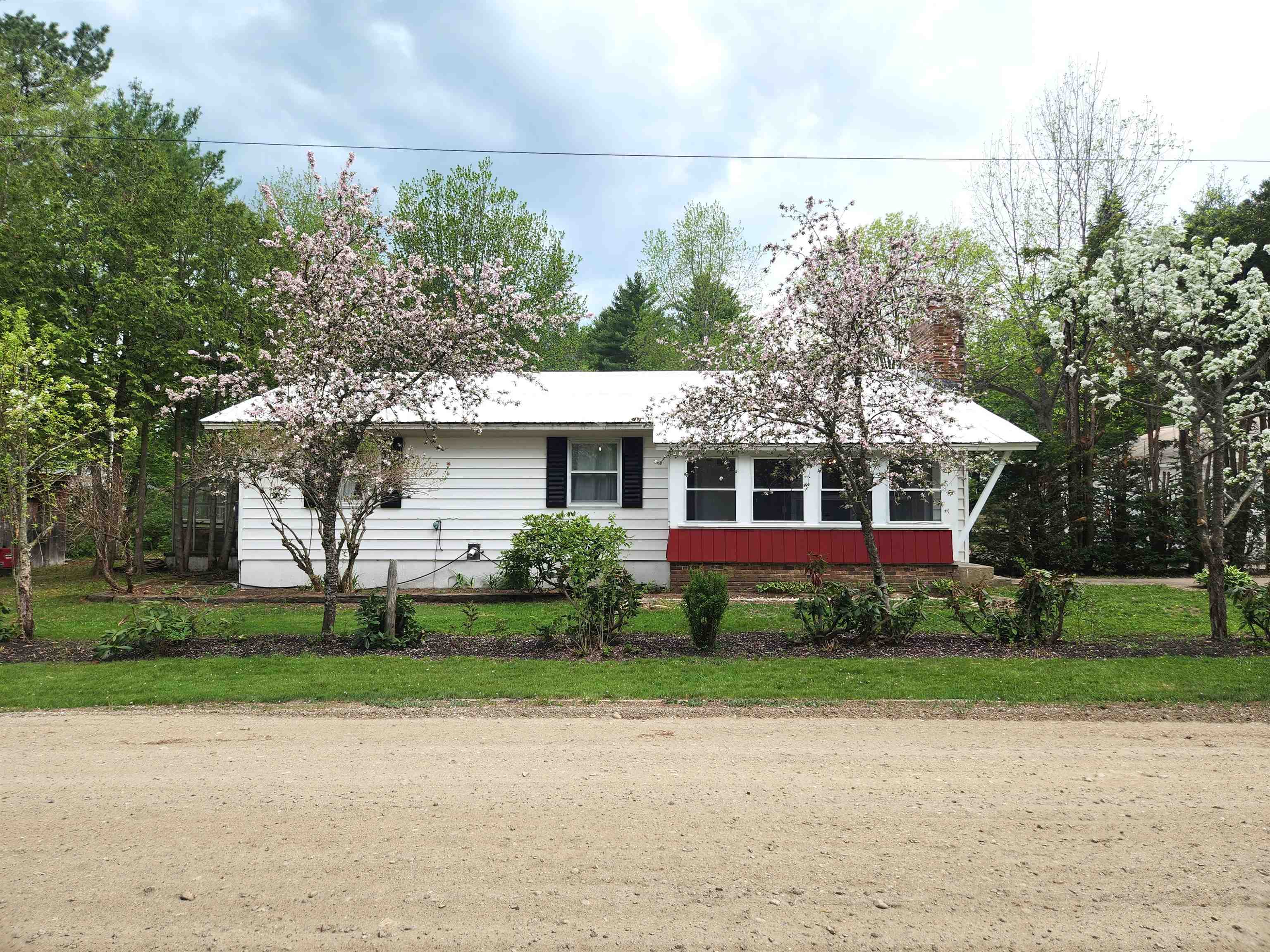 41 Linden Road Property Photo 2