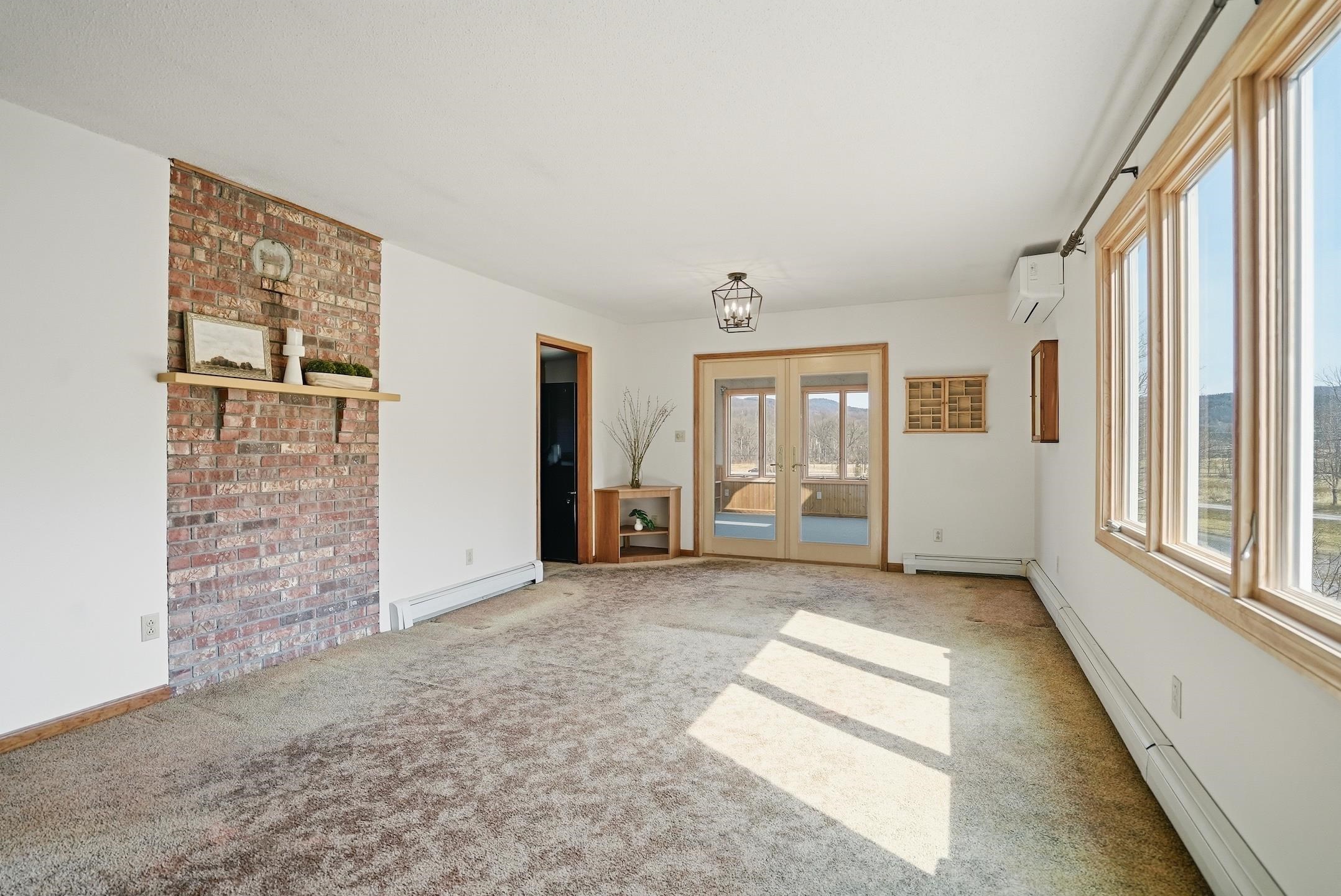224 Silver Street Property Photo 11