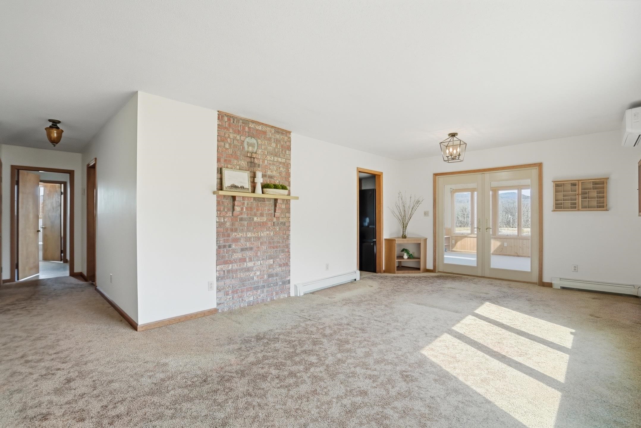 224 Silver Street Property Photo 12
