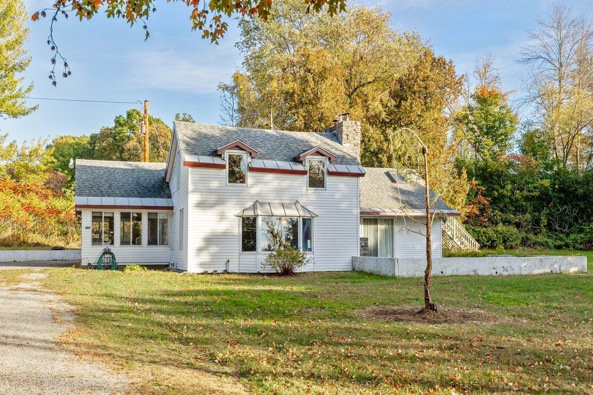 489 West Shore Road Property Photo 1