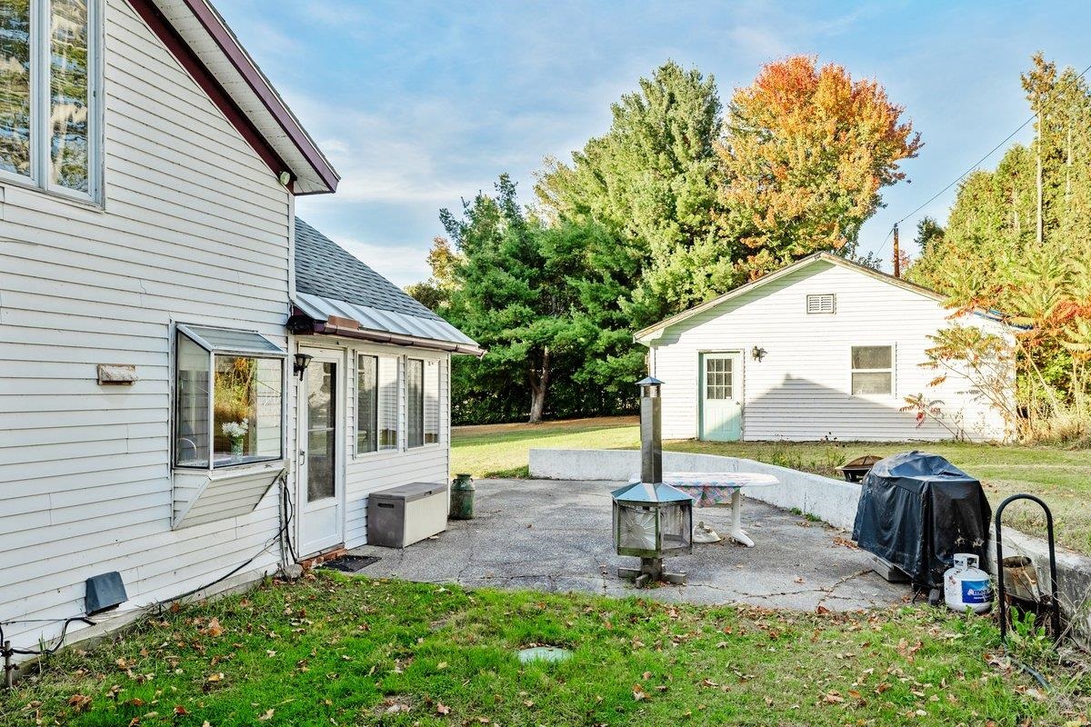 489 West Shore Road Property Photo 15