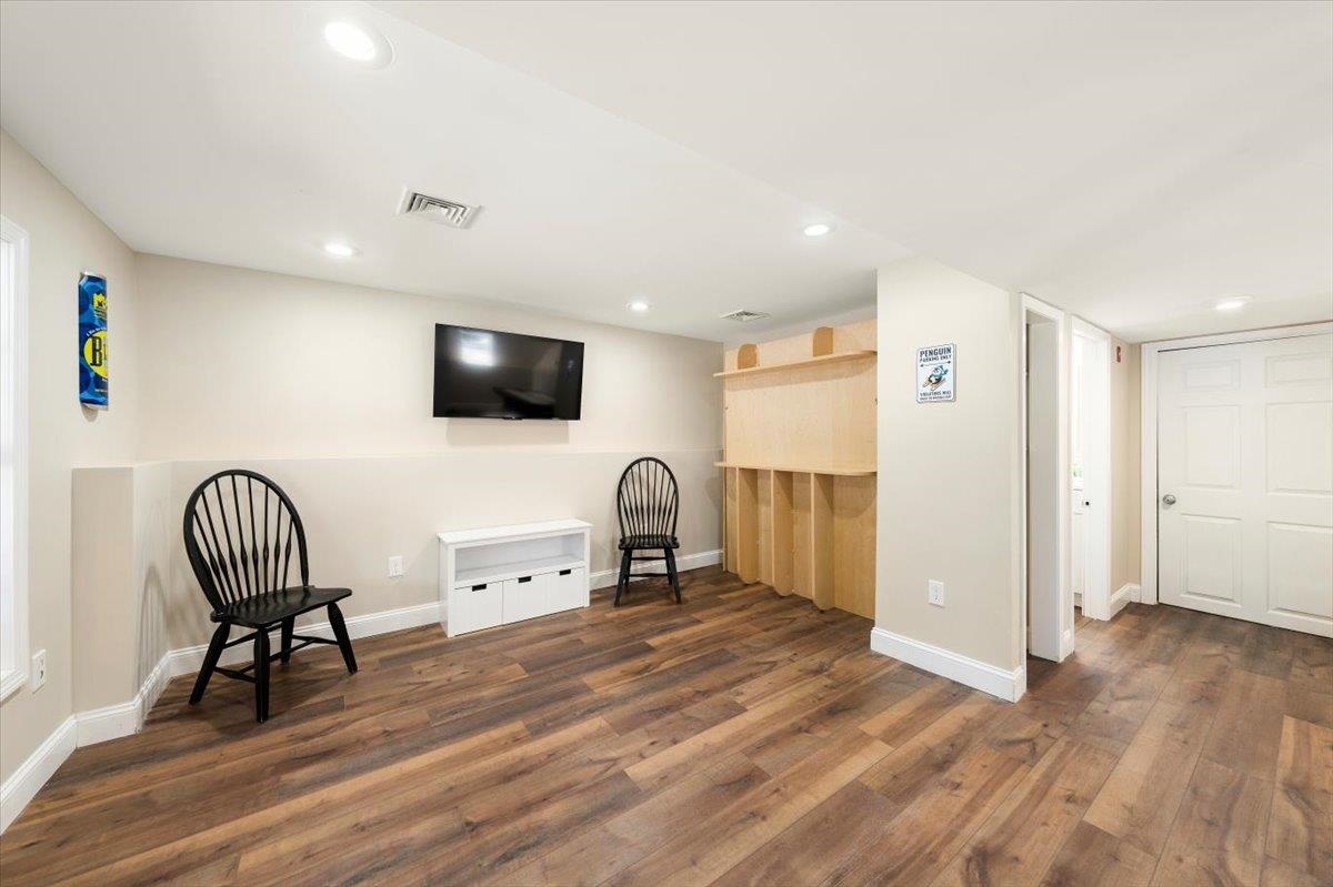 34 Interlaken Circle Property Photo 22