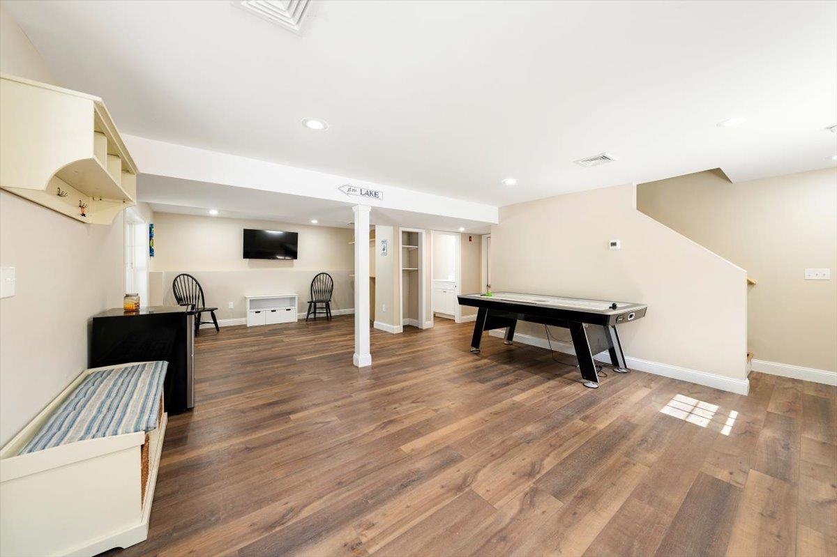34 Interlaken Circle Property Photo 23
